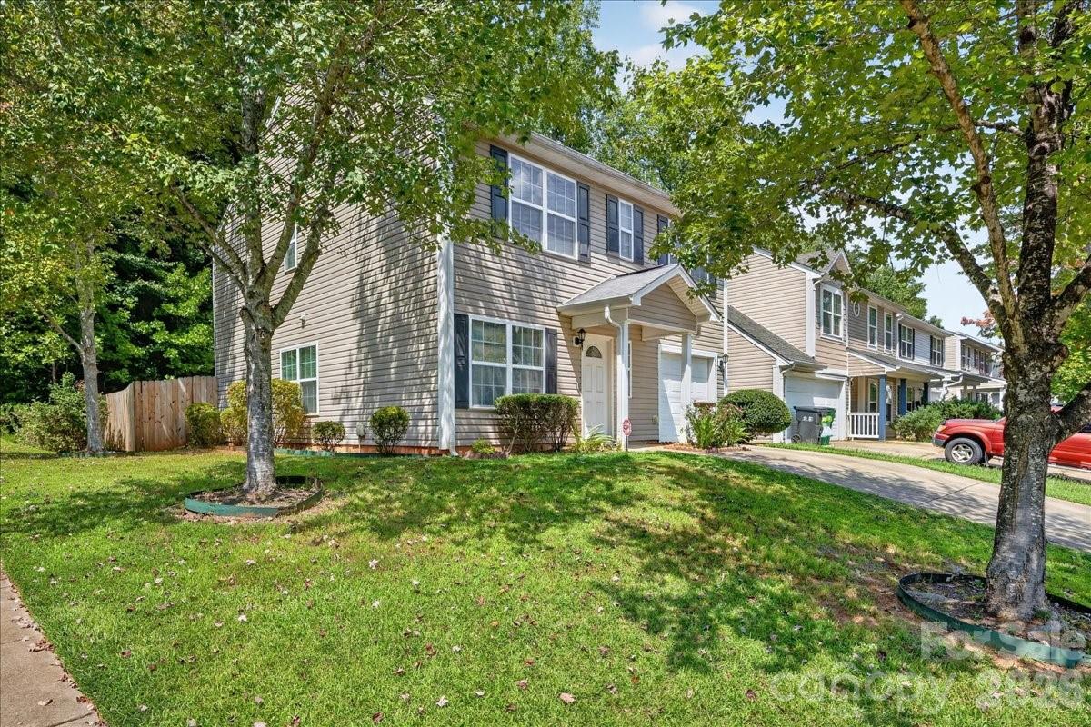 4403 Trillium Fields Drive #41 — Charlotte