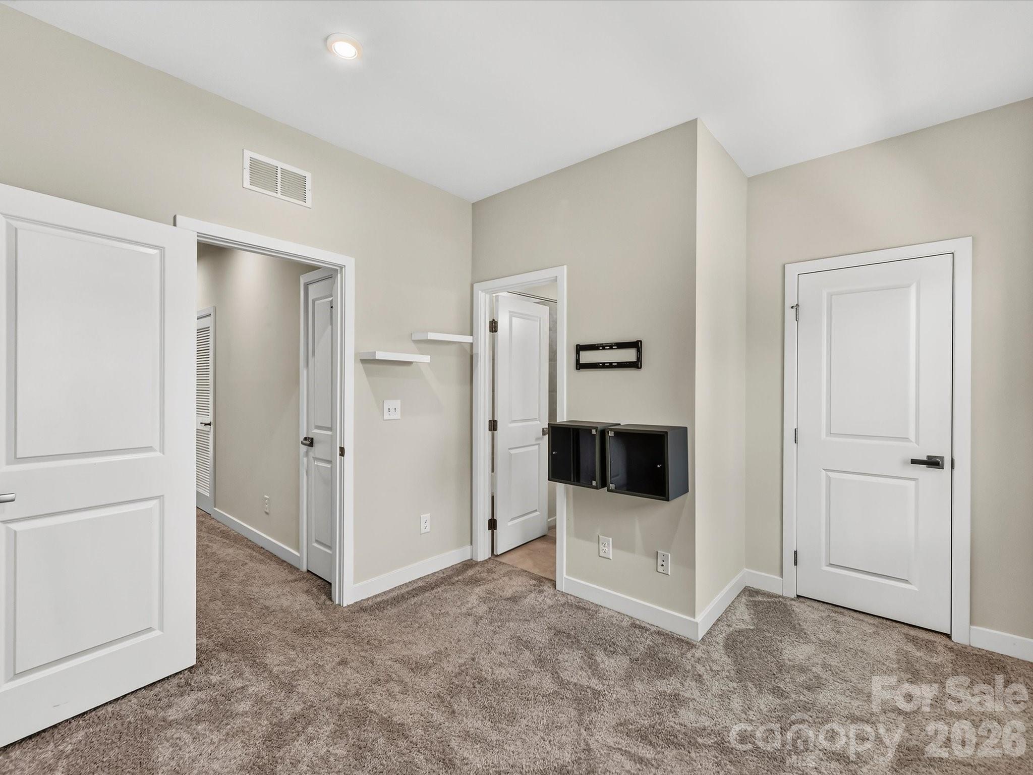 324 Yorkshire Drive — Charlotte