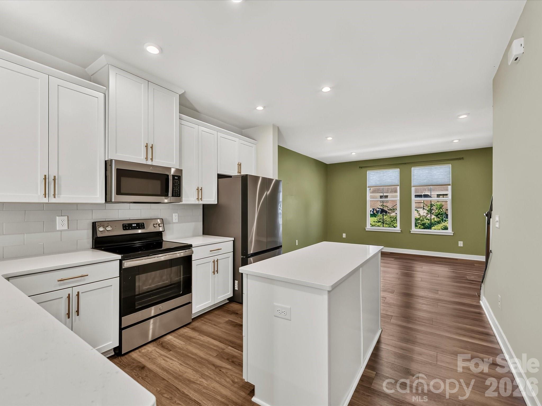 324 Yorkshire Drive — Charlotte