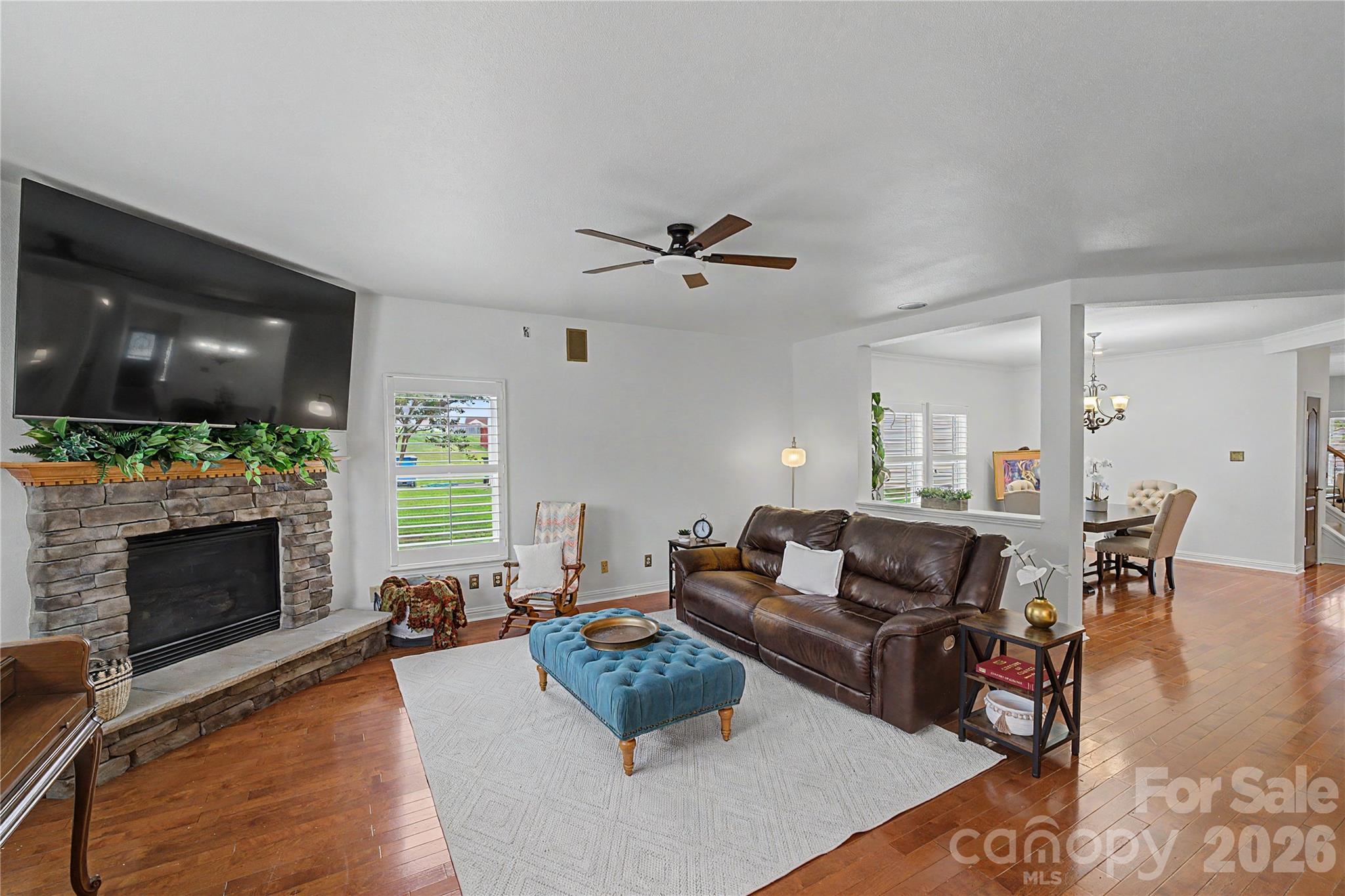 329 Farm Springs Drive — Mount Holly