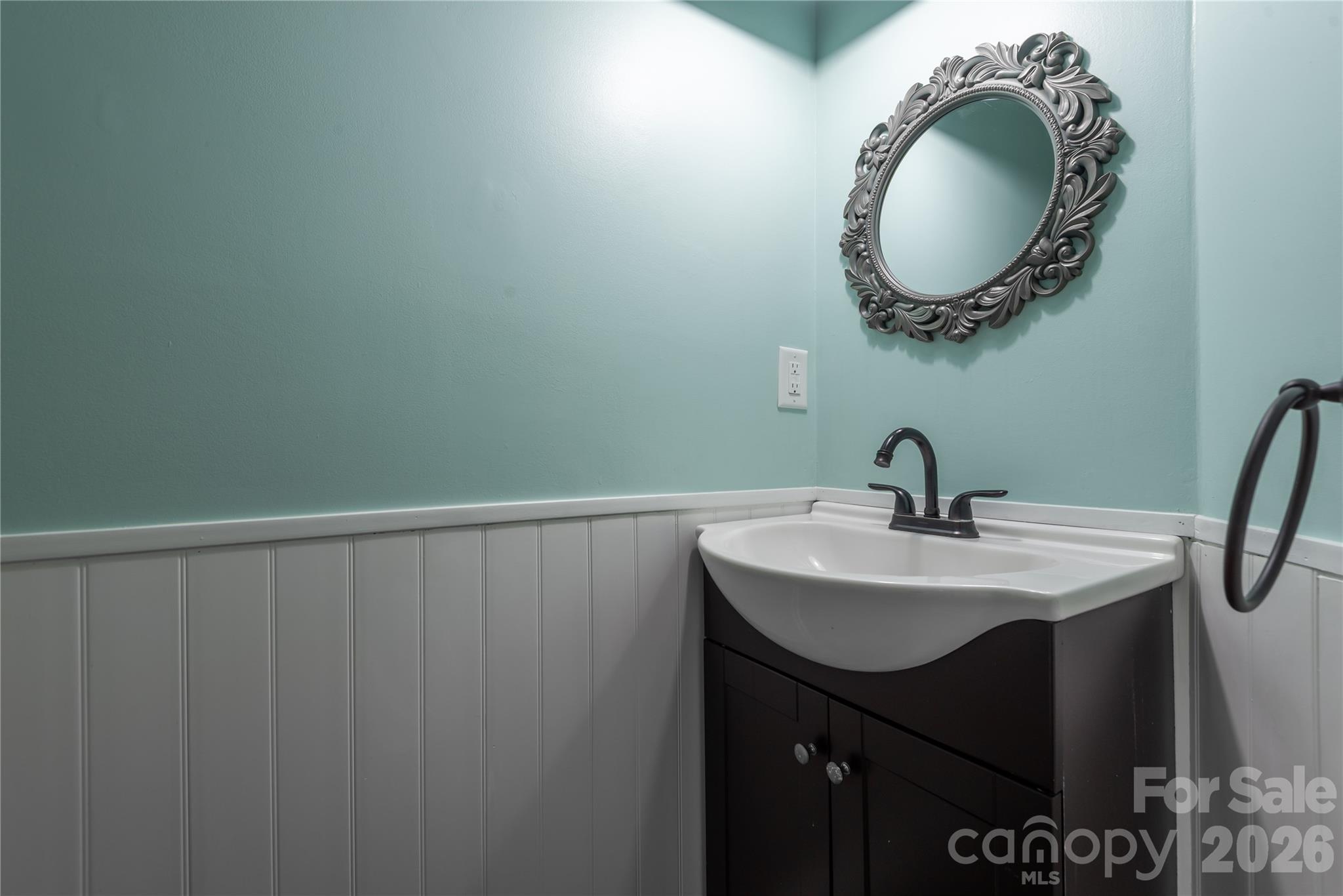 2744 Von Thuringer Court — Charlotte