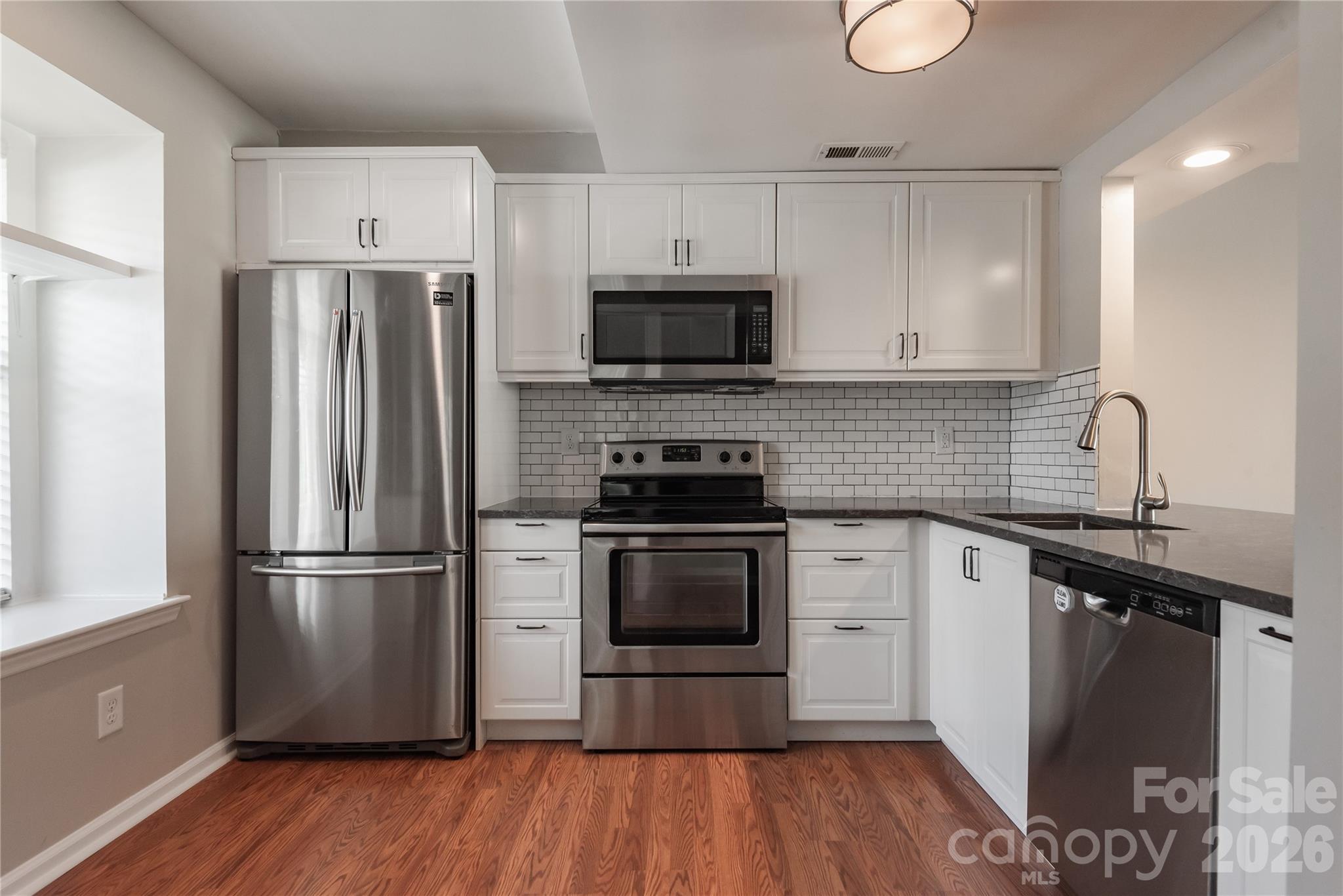 2744 Von Thuringer Court — Charlotte
