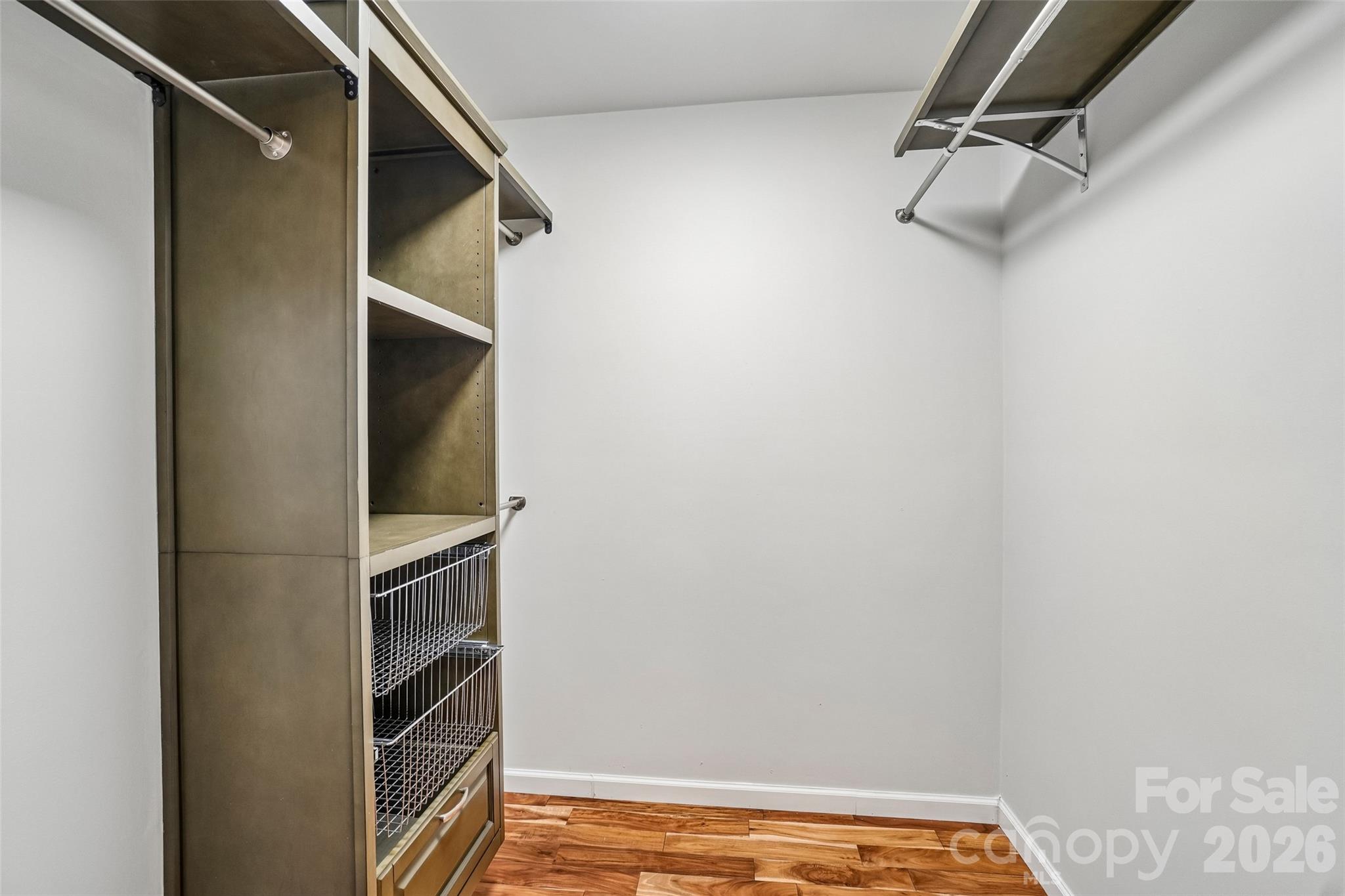 19 Jupiter Heights — Weaverville
