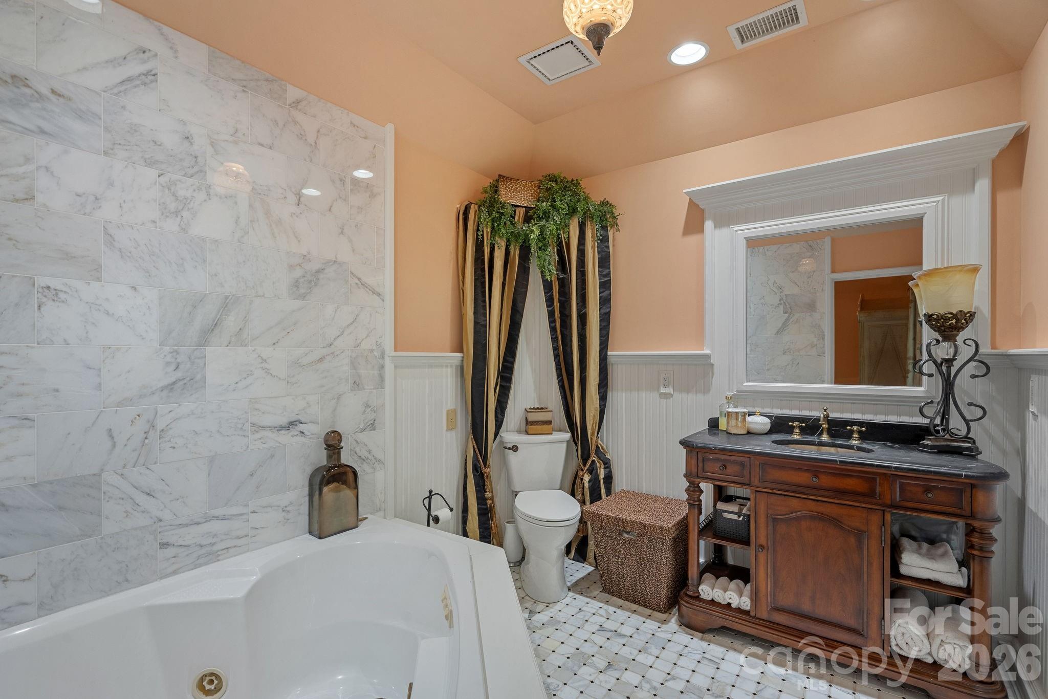 127 Celeste Estates Road — Statesville