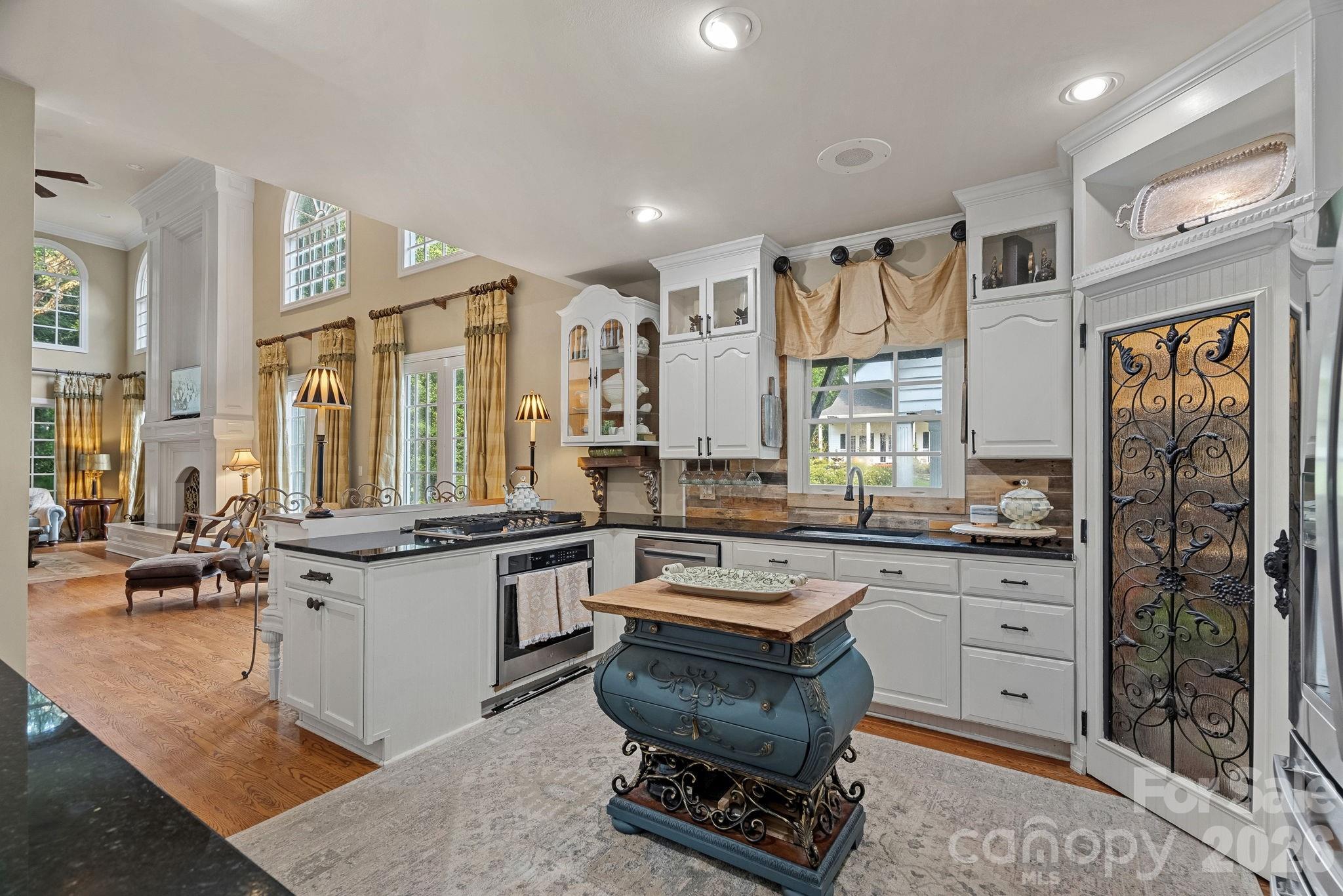 127 Celeste Estates Road — Statesville