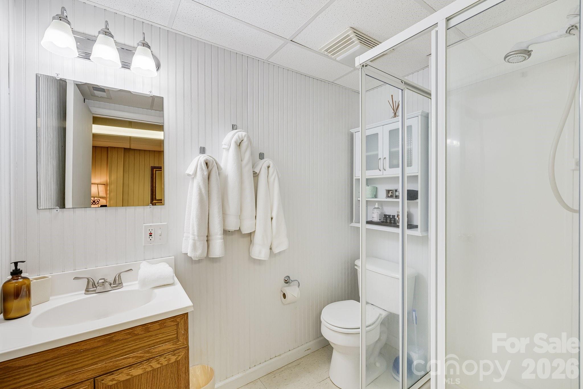 170 Lucas Lane — Mars Hill