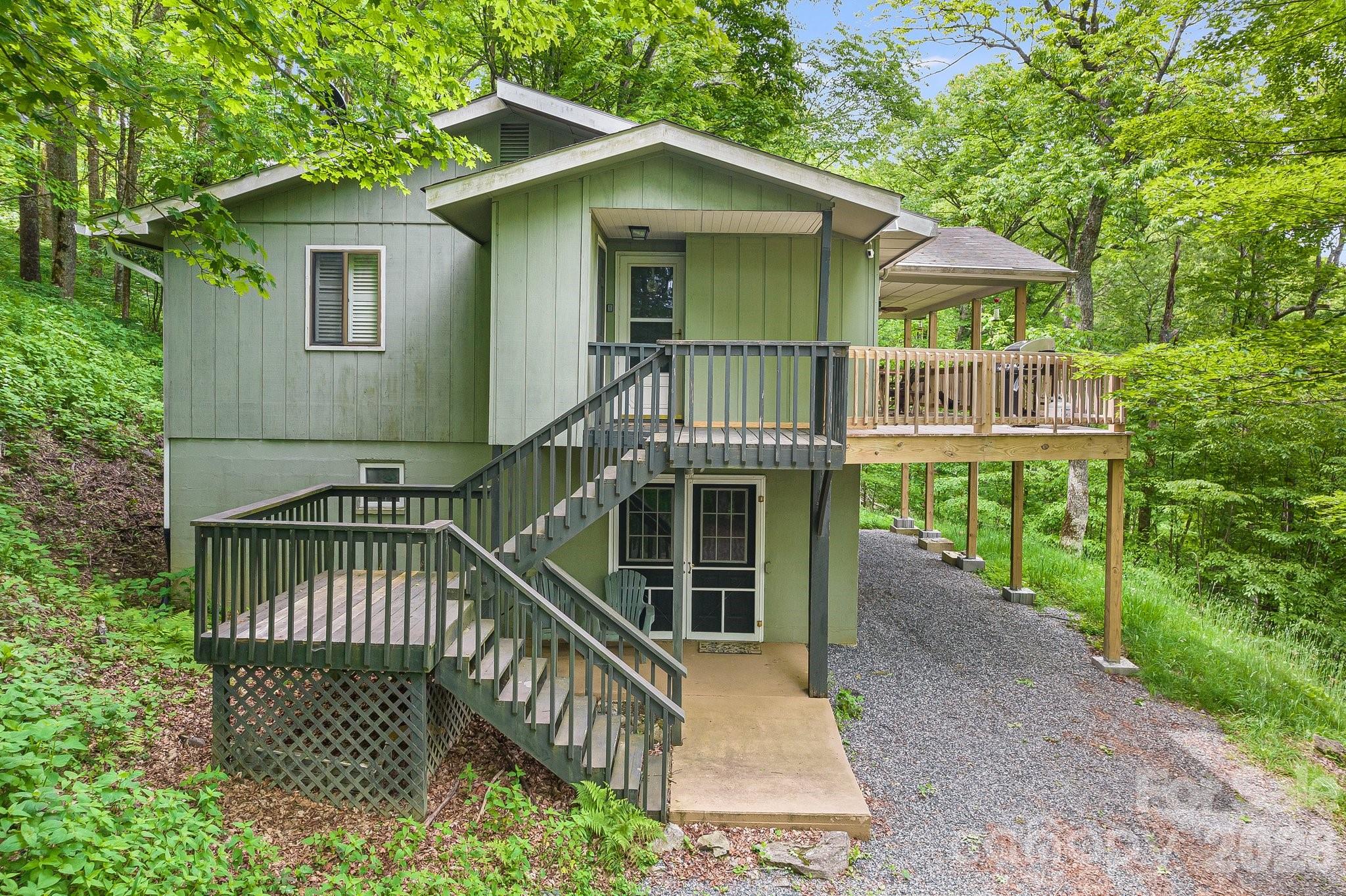 170 Lucas Lane — Mars Hill