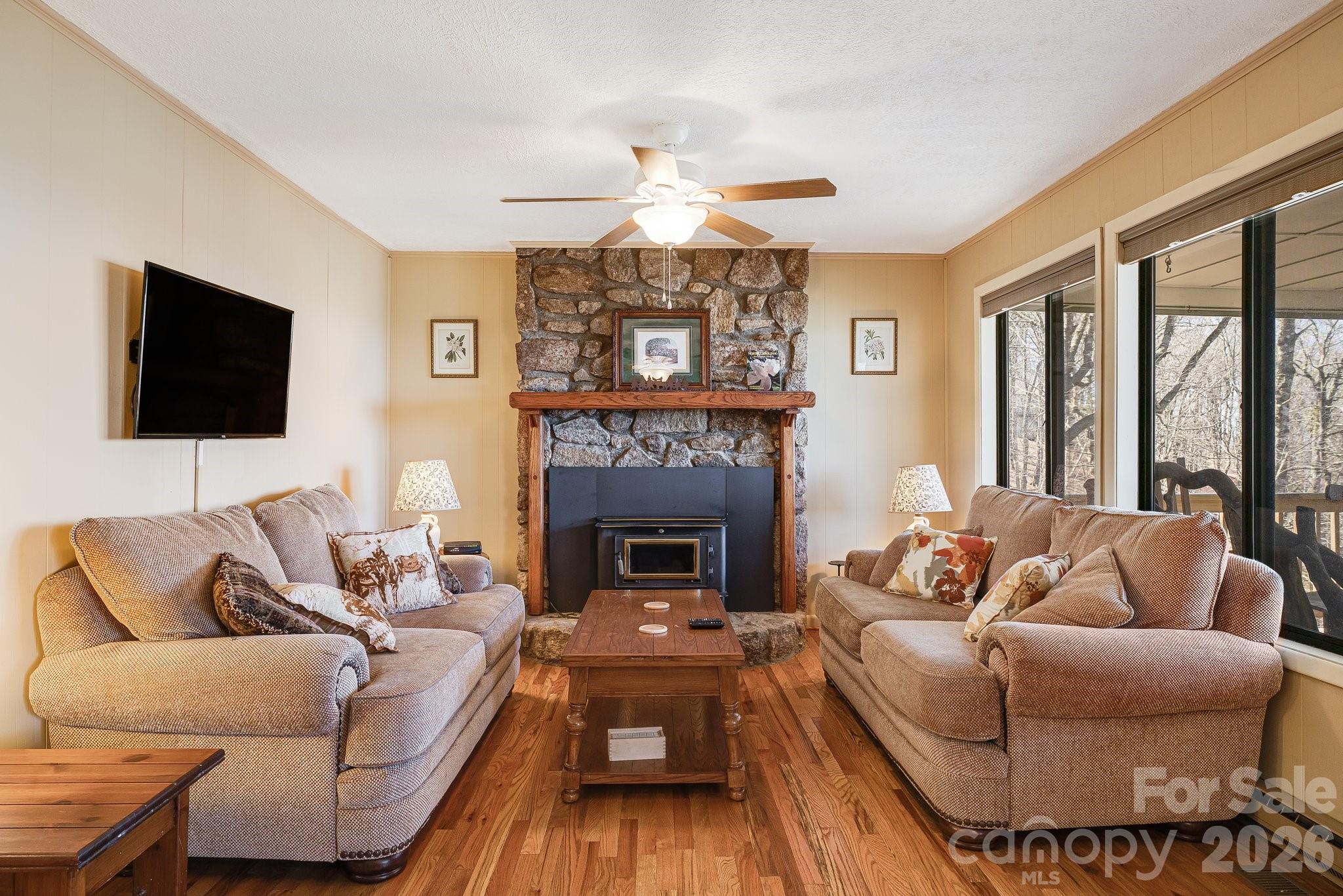 170 Lucas Lane — Mars Hill
