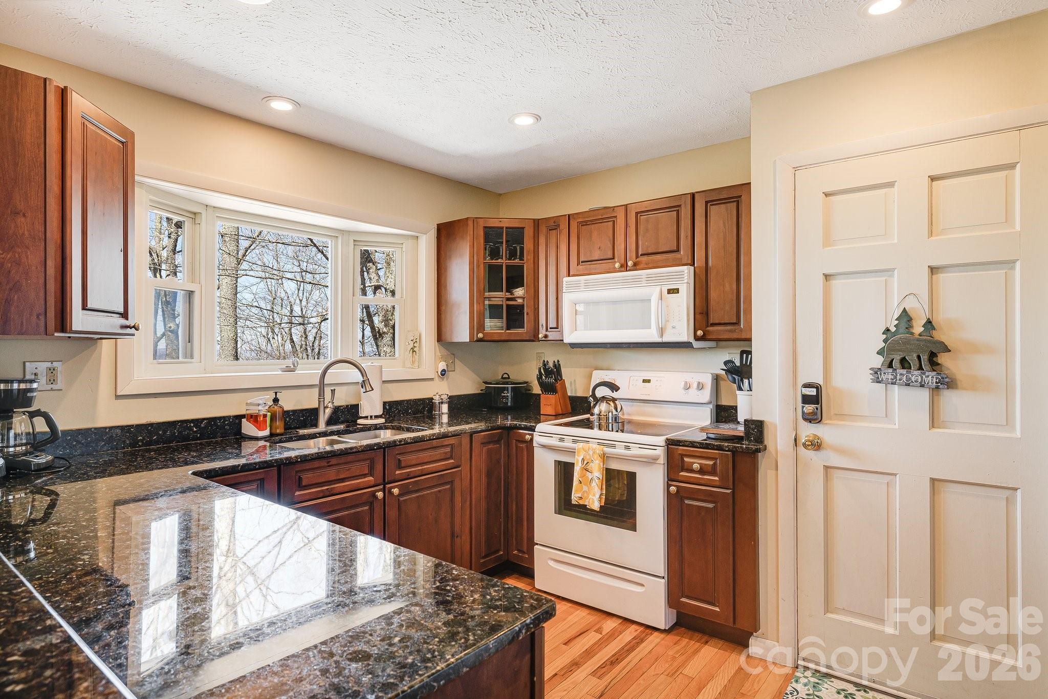 170 Lucas Lane — Mars Hill