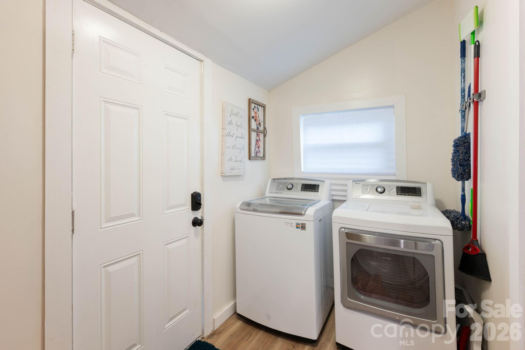 1208 Phillips Court — Gastonia