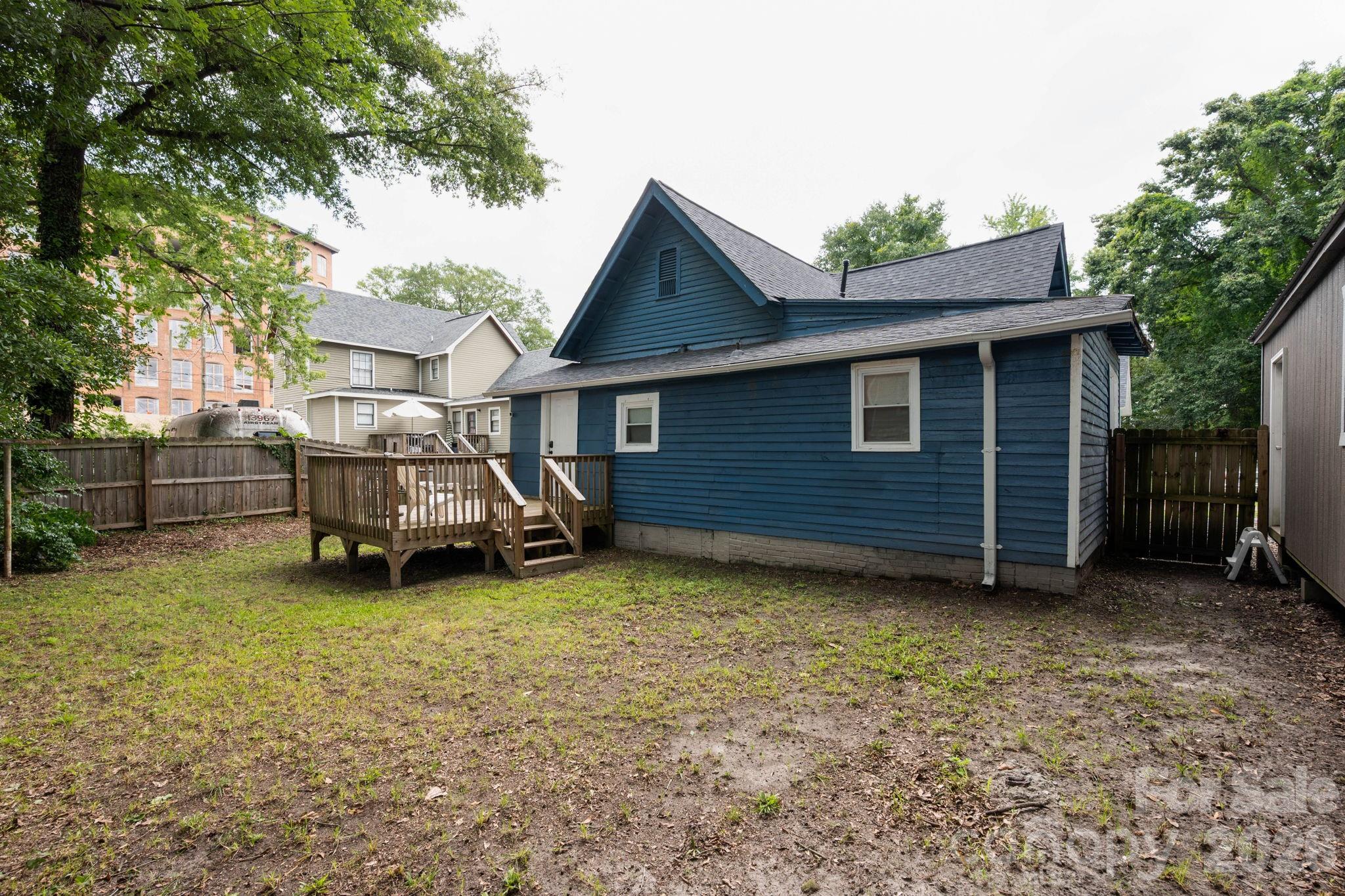 1208 Phillips Court — Gastonia