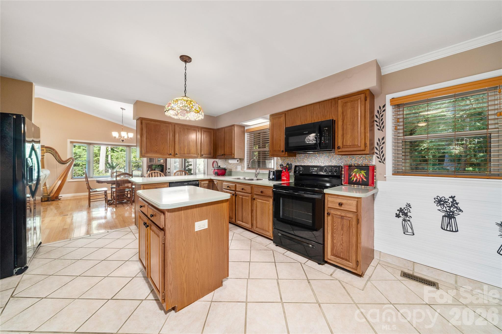 10 Surrey Run — Hendersonville