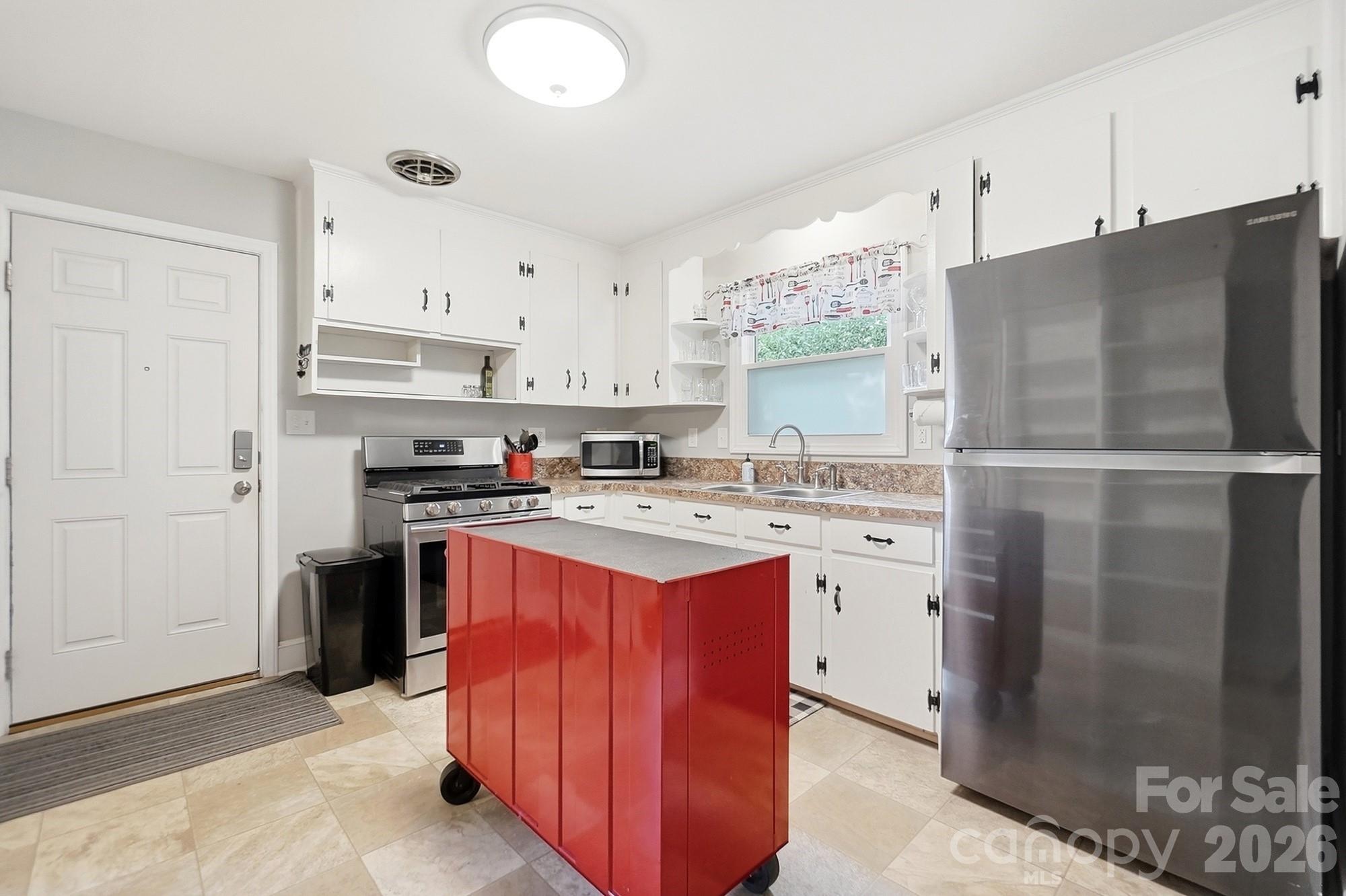 3437 Dublin Road — Charlotte