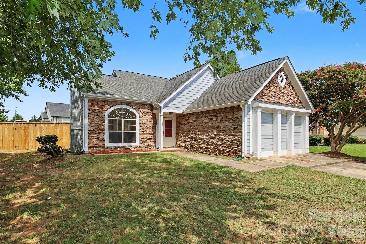 1336 Yorkdale Drive — Charlotte