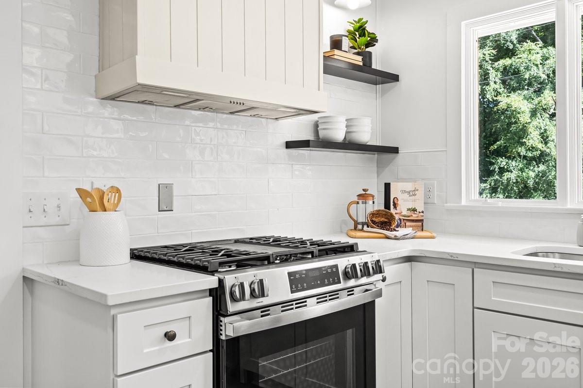2532 Sam Newell Road — Matthews