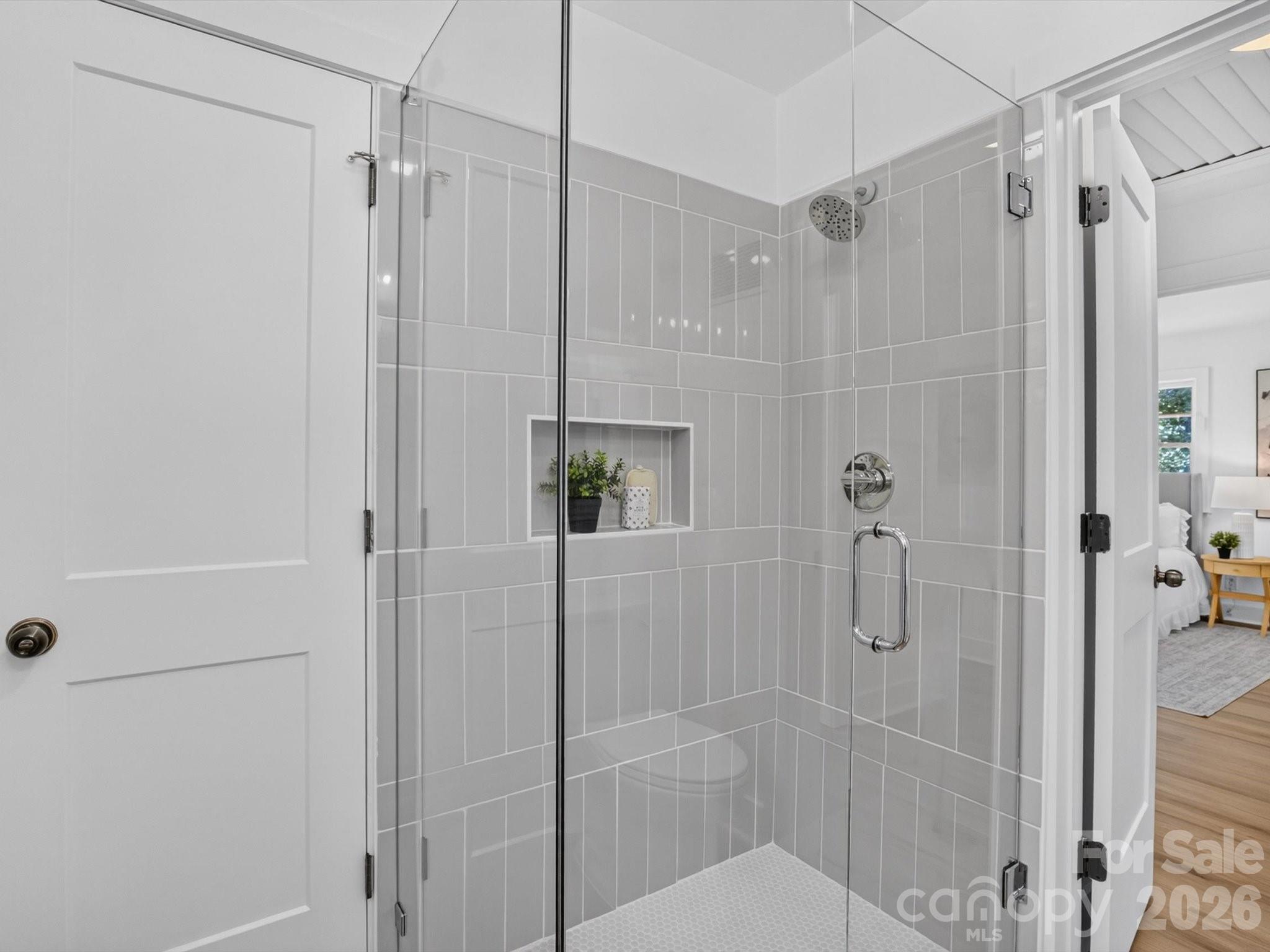 2532 Sam Newell Road — Matthews