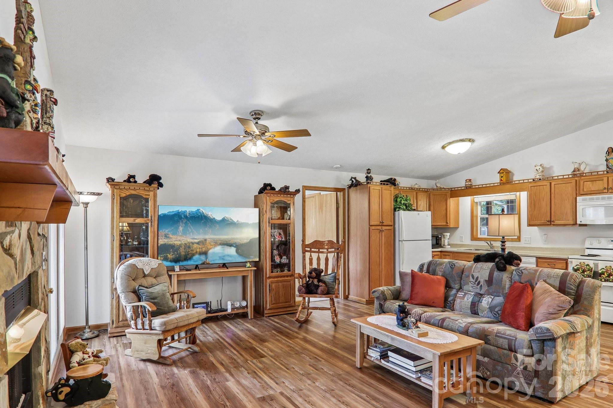 117 Pinellas Lane — Waynesville