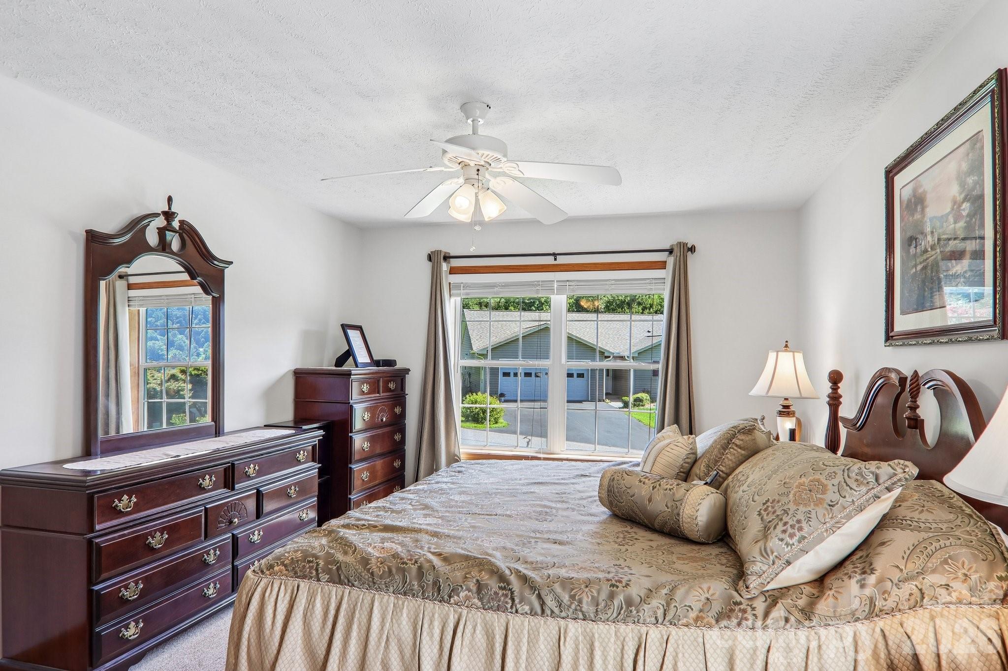 117 Pinellas Lane — Waynesville