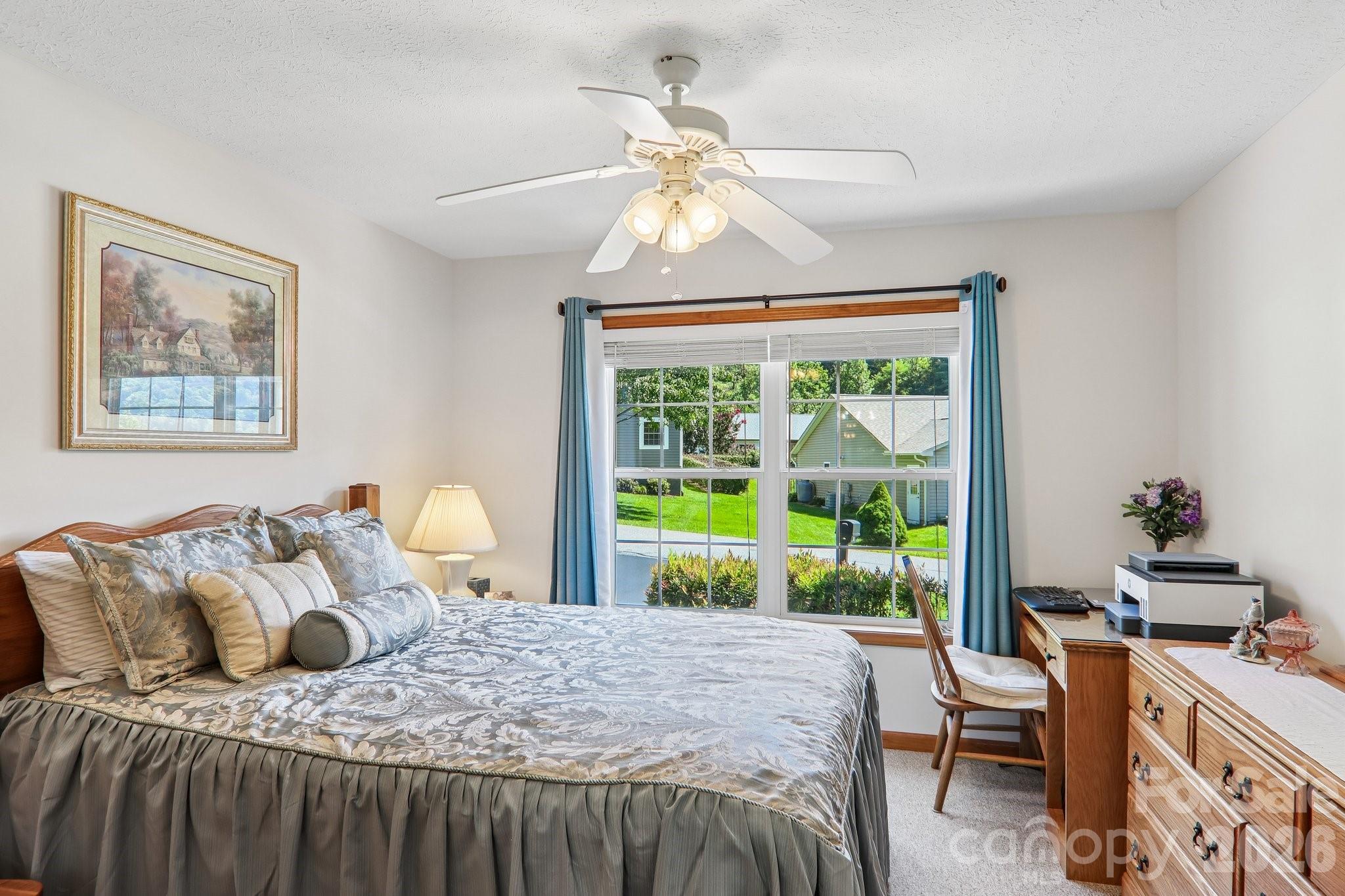 117 Pinellas Lane — Waynesville