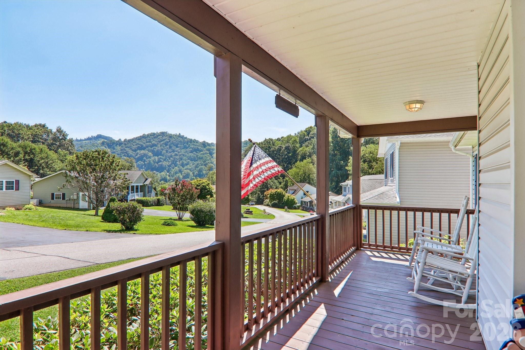 117 Pinellas Lane — Waynesville