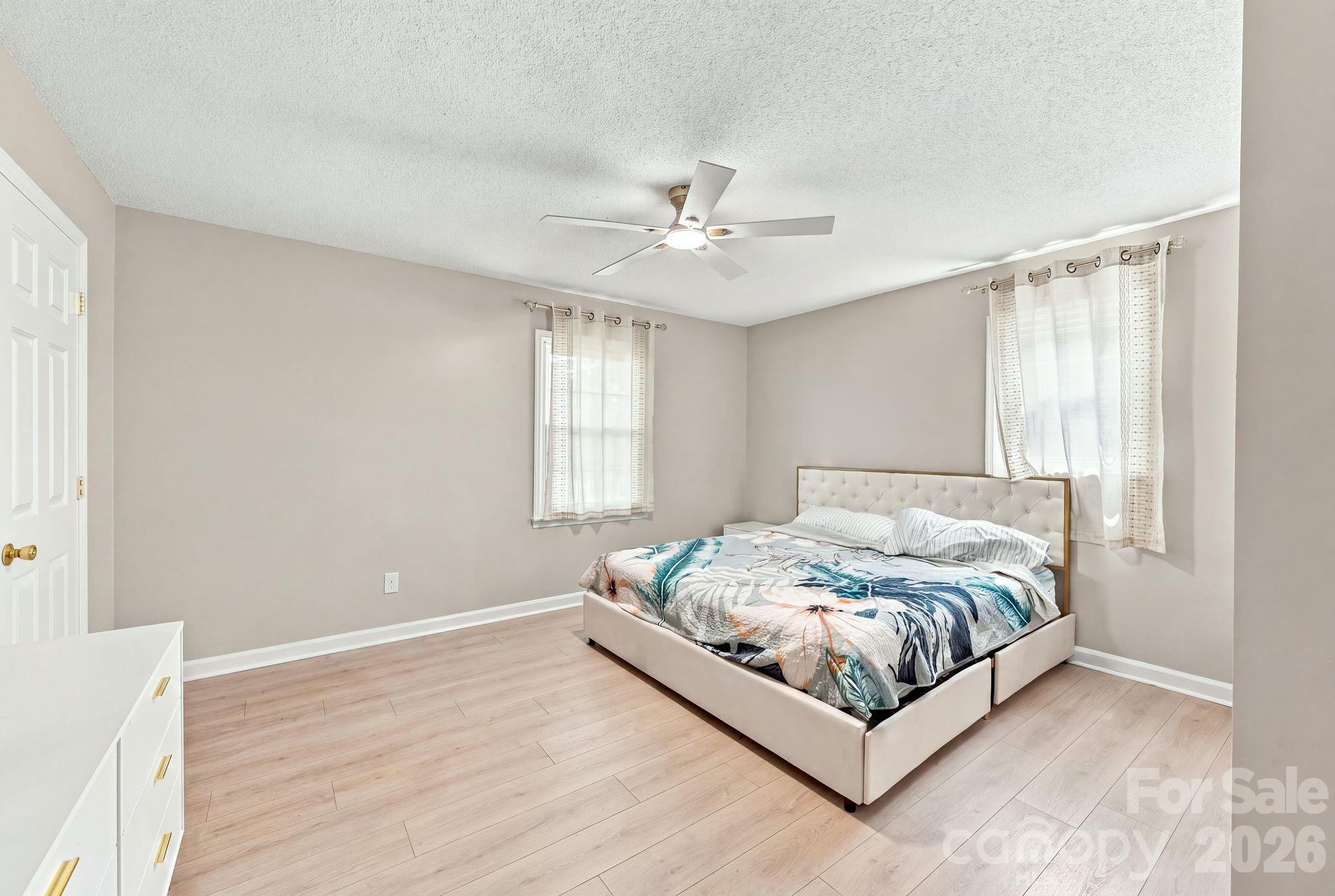 436 Peace Haven Road — Winston Salem
