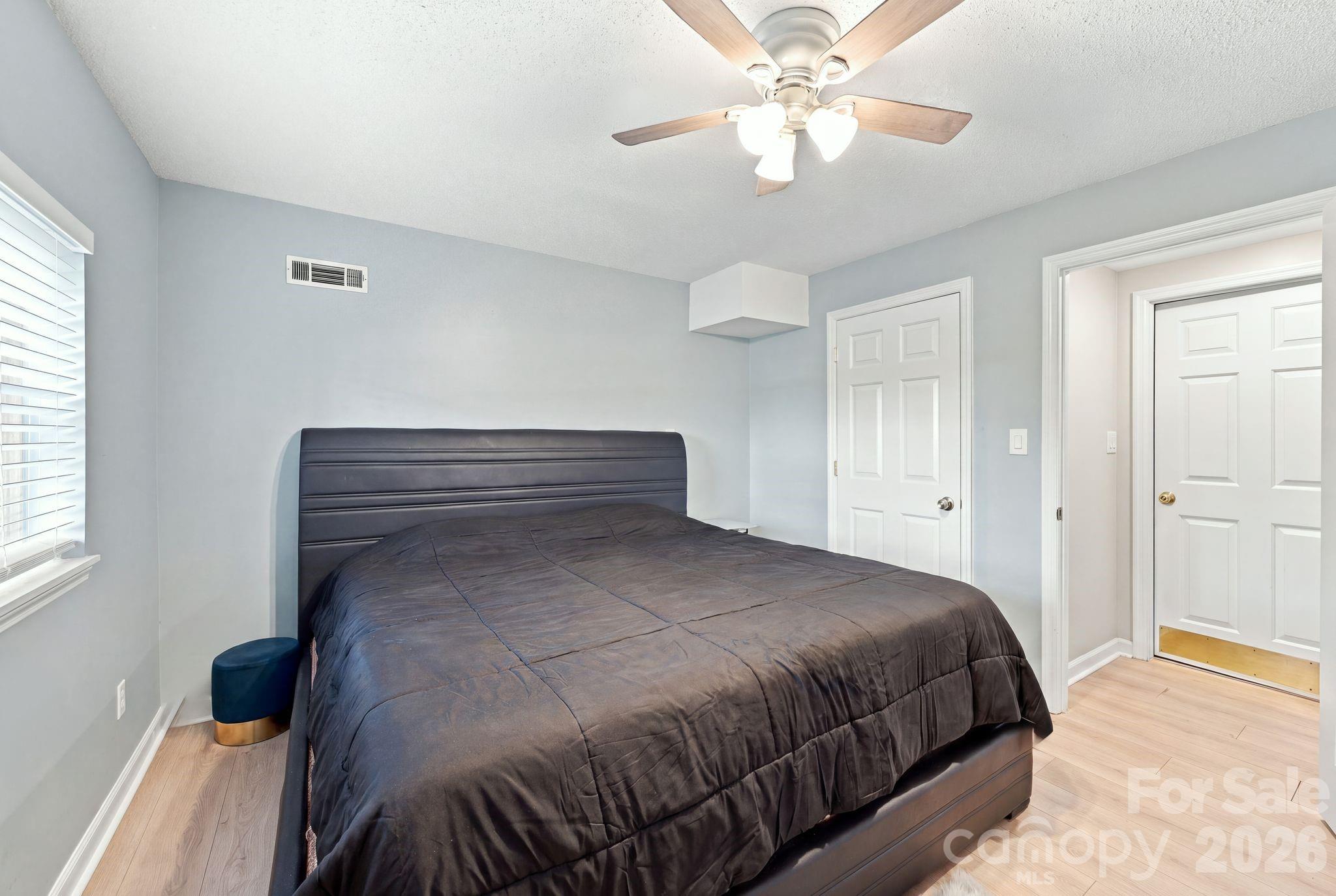 436 Peace Haven Road — Winston Salem