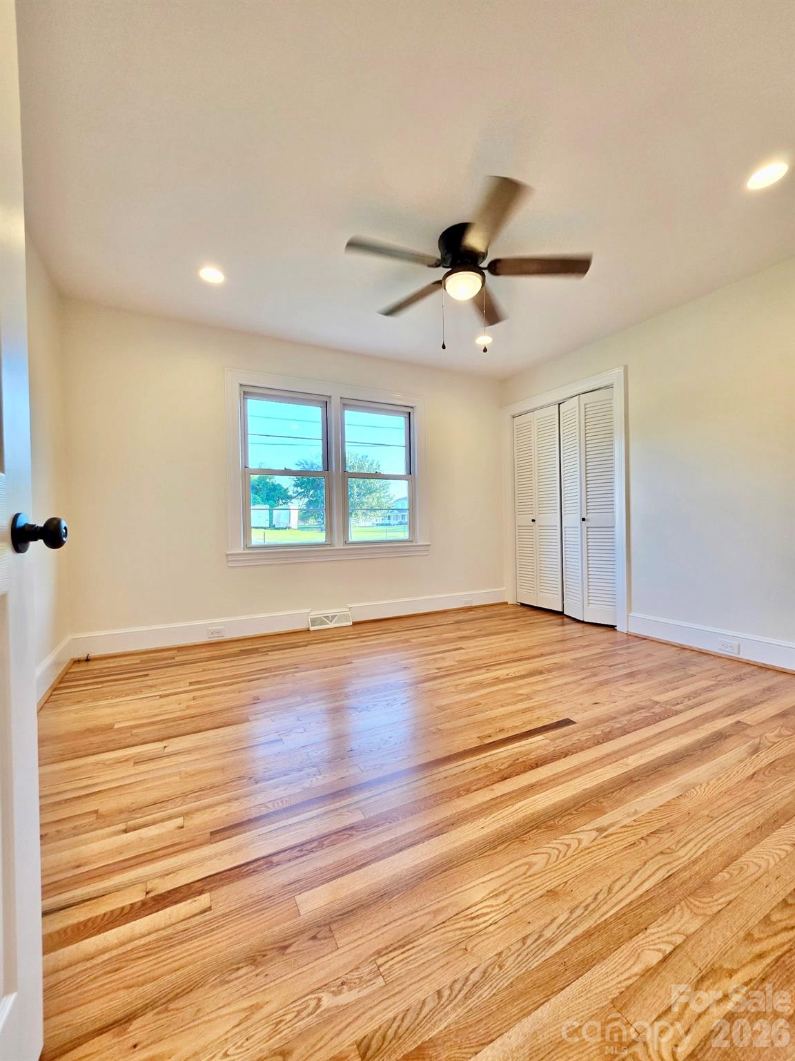 264 3rd Avenue SW — Taylorsville