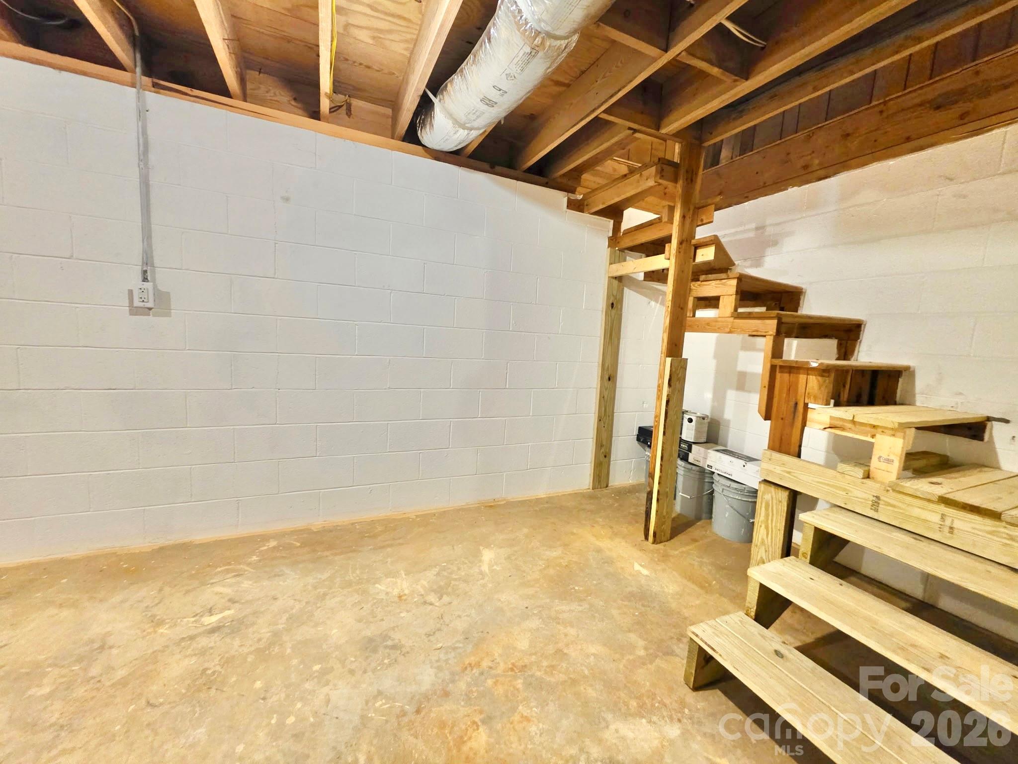 264 3rd Avenue SW — Taylorsville