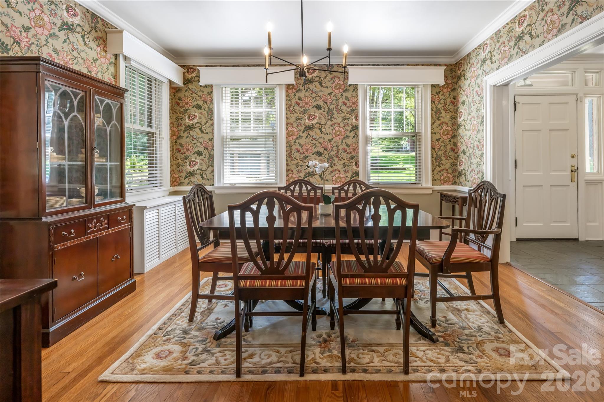 17 Lynwood Road — Asheville