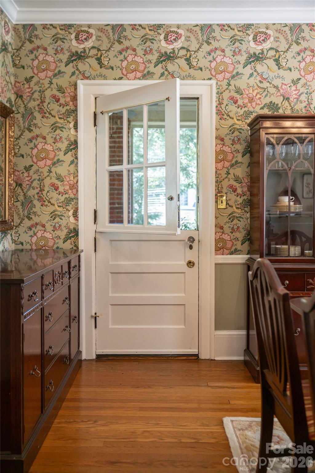 17 Lynwood Road — Asheville