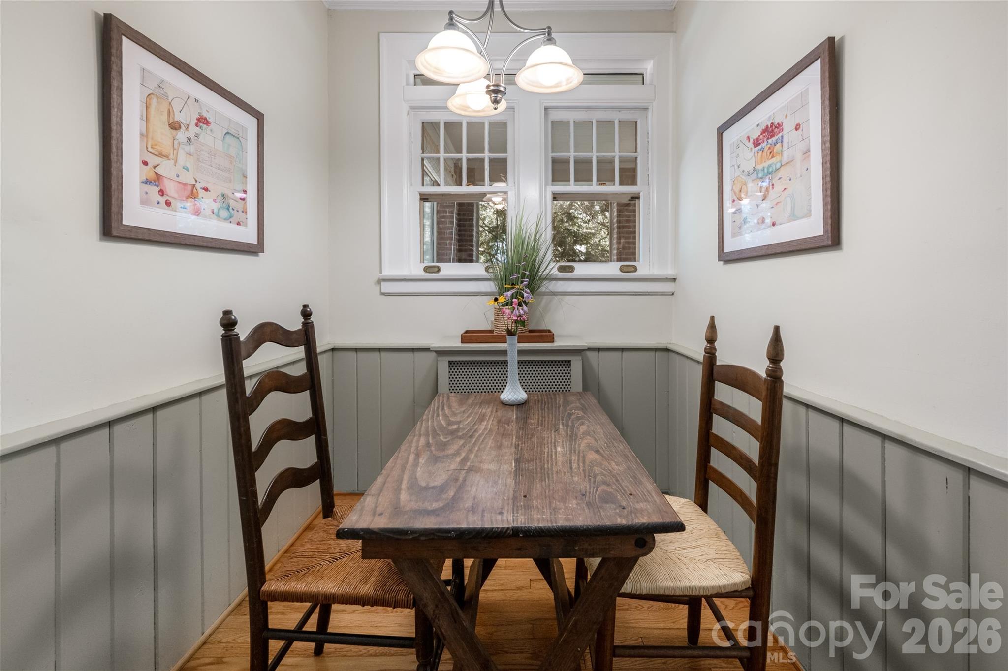 17 Lynwood Road — Asheville