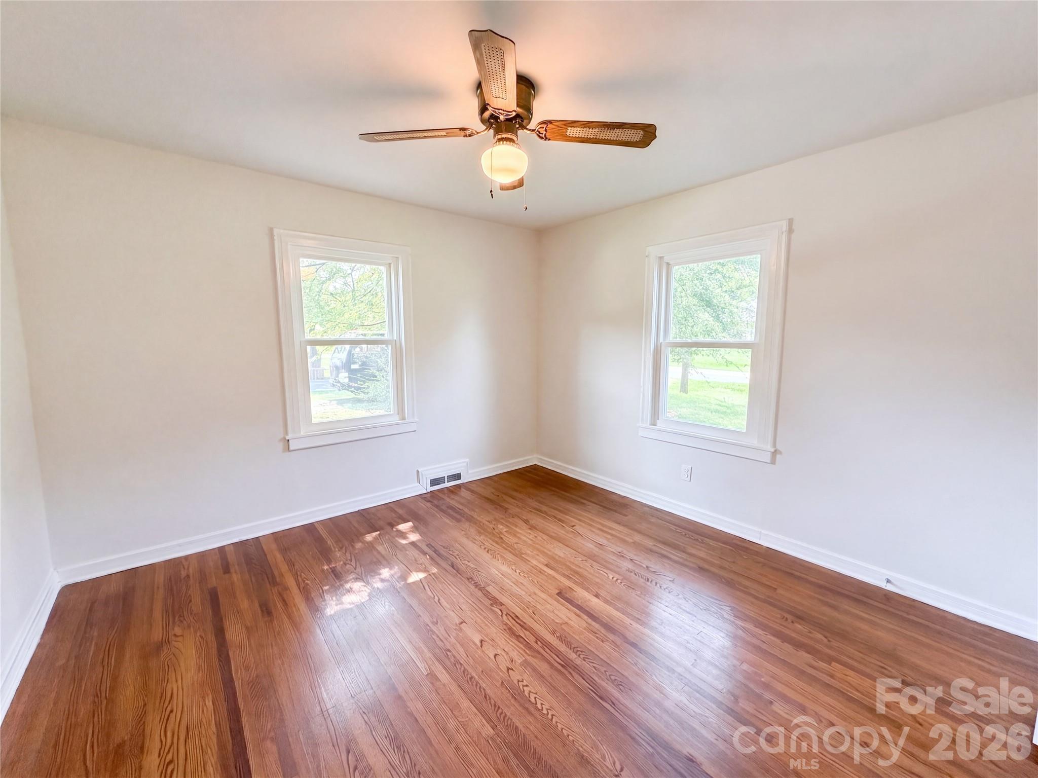 1006 Peachtree Road — Charlotte