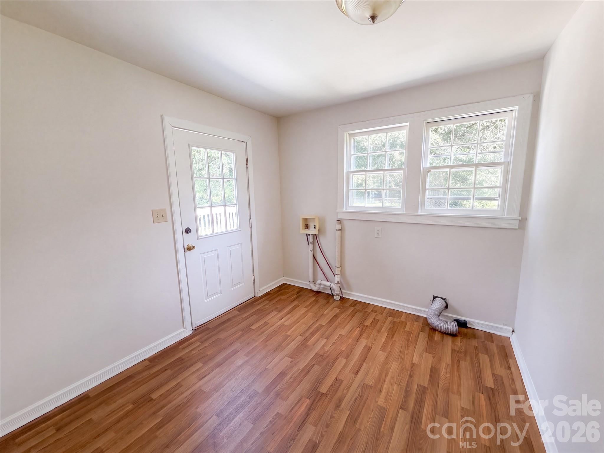 1006 Peachtree Road — Charlotte