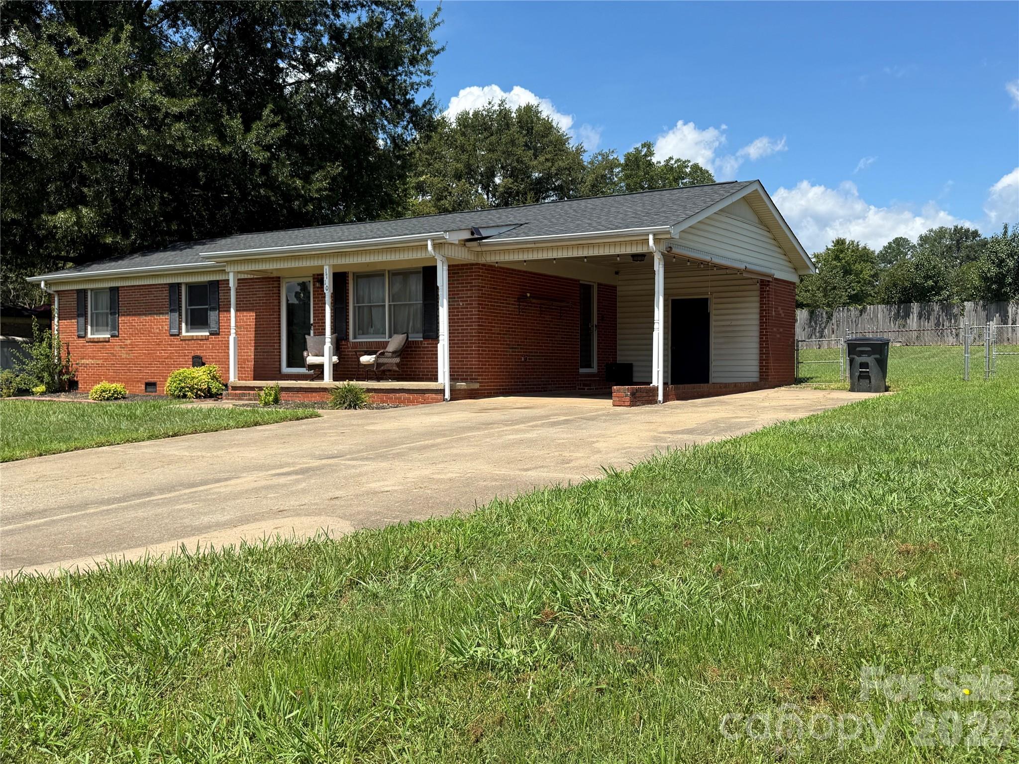 1710 Patrick Avenue — Boiling Springs