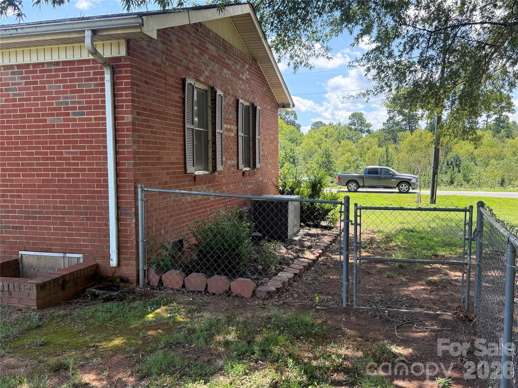1710 Patrick Avenue — Boiling Springs