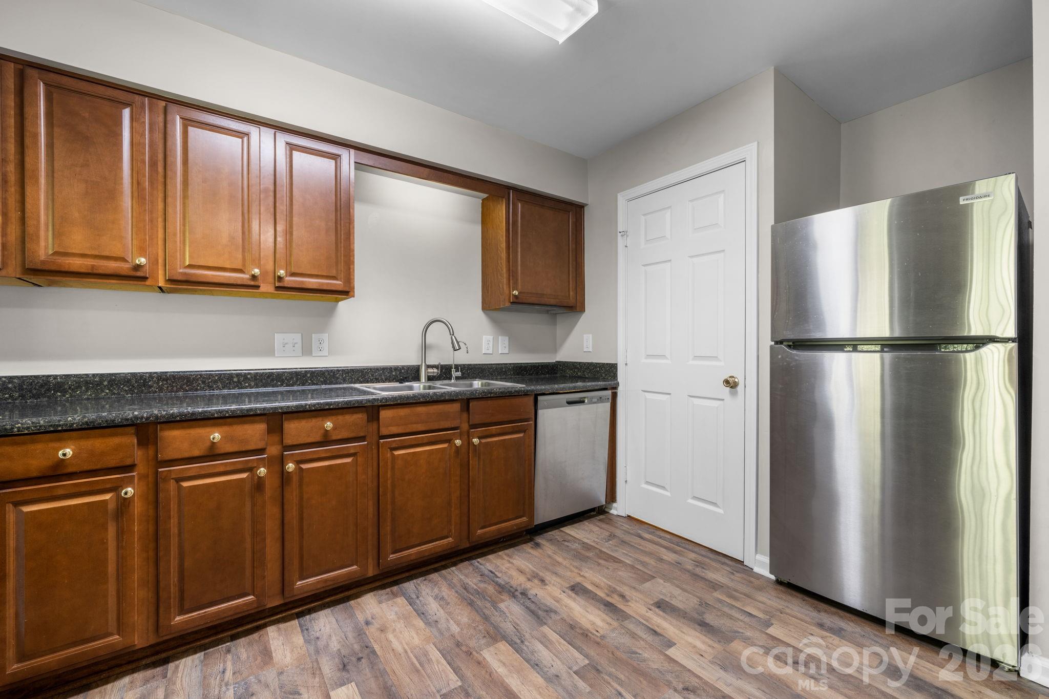 9149 Spyglass Place — Charlotte