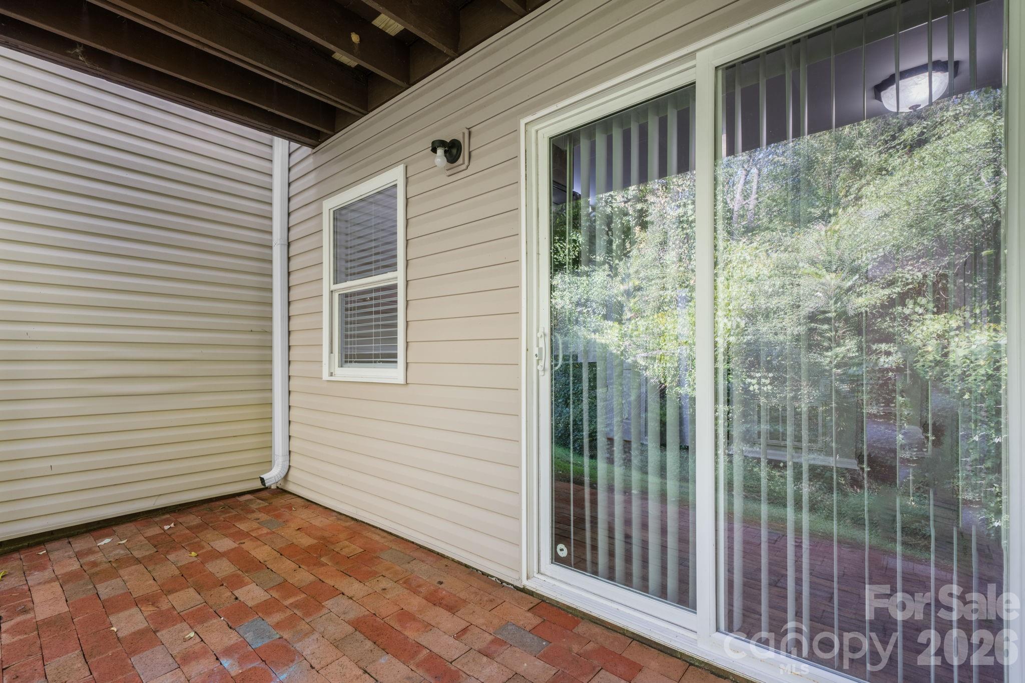 9149 Spyglass Place — Charlotte
