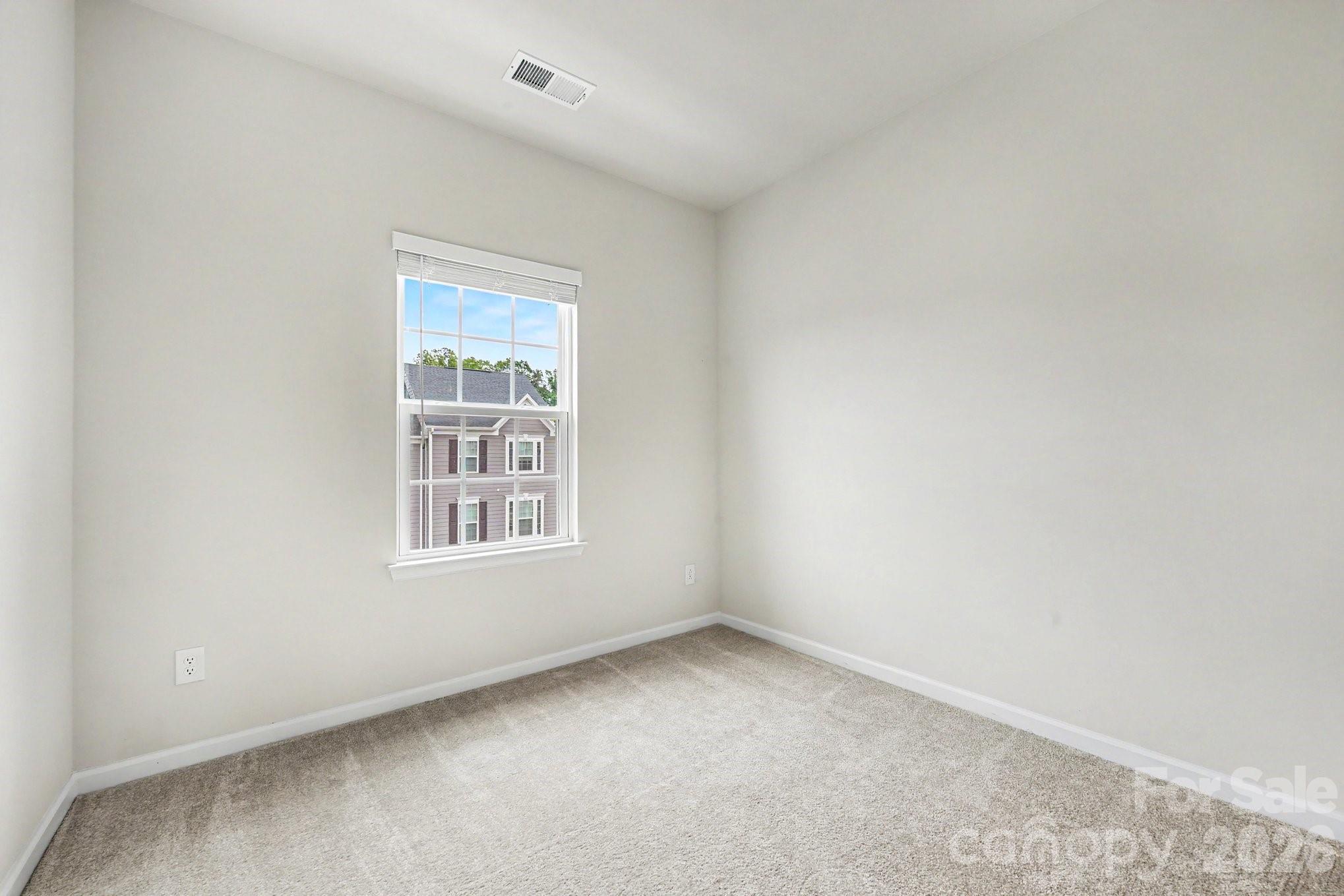 2405 Autumn Olive Lane — Matthews