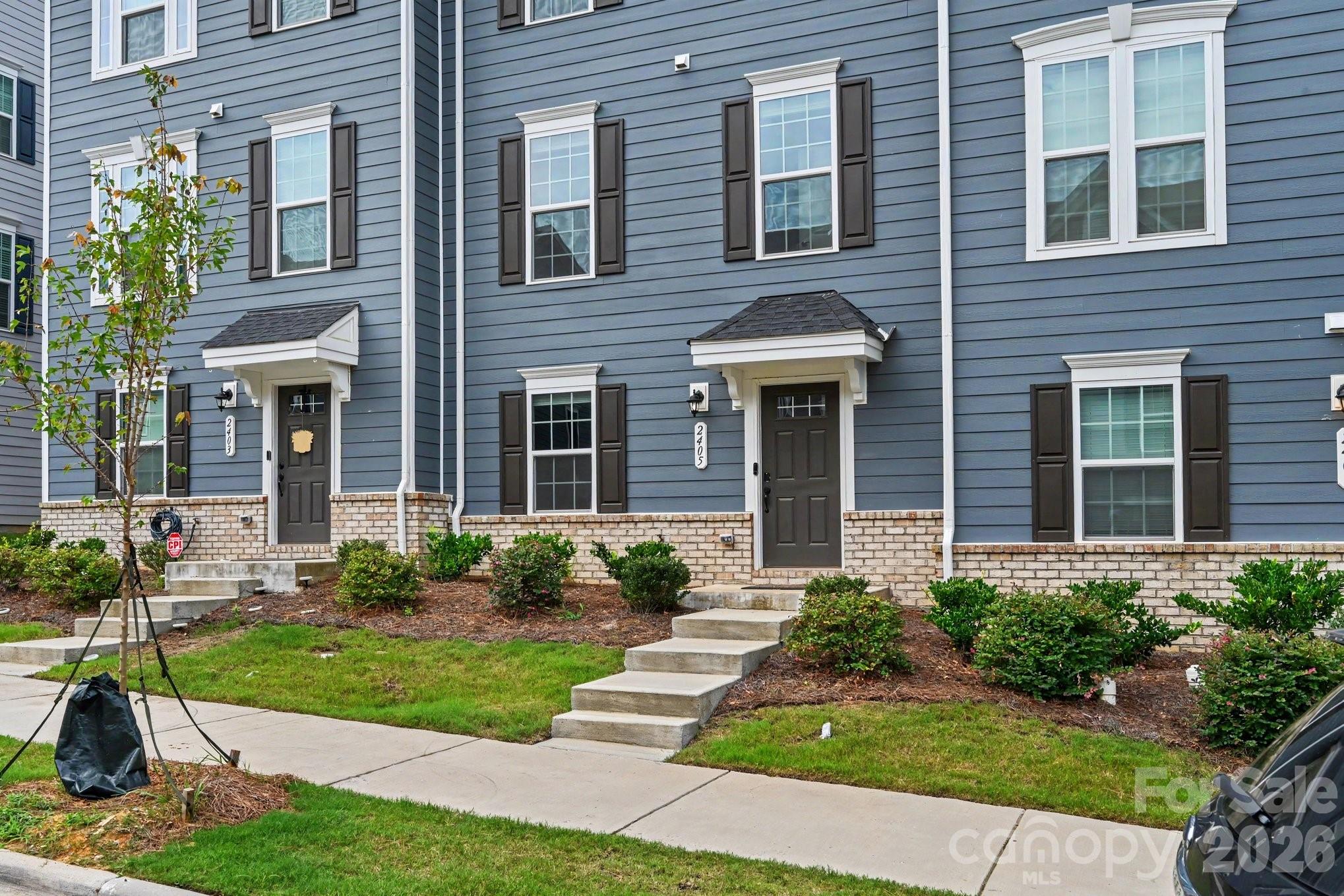 2405 Autumn Olive Lane — Matthews