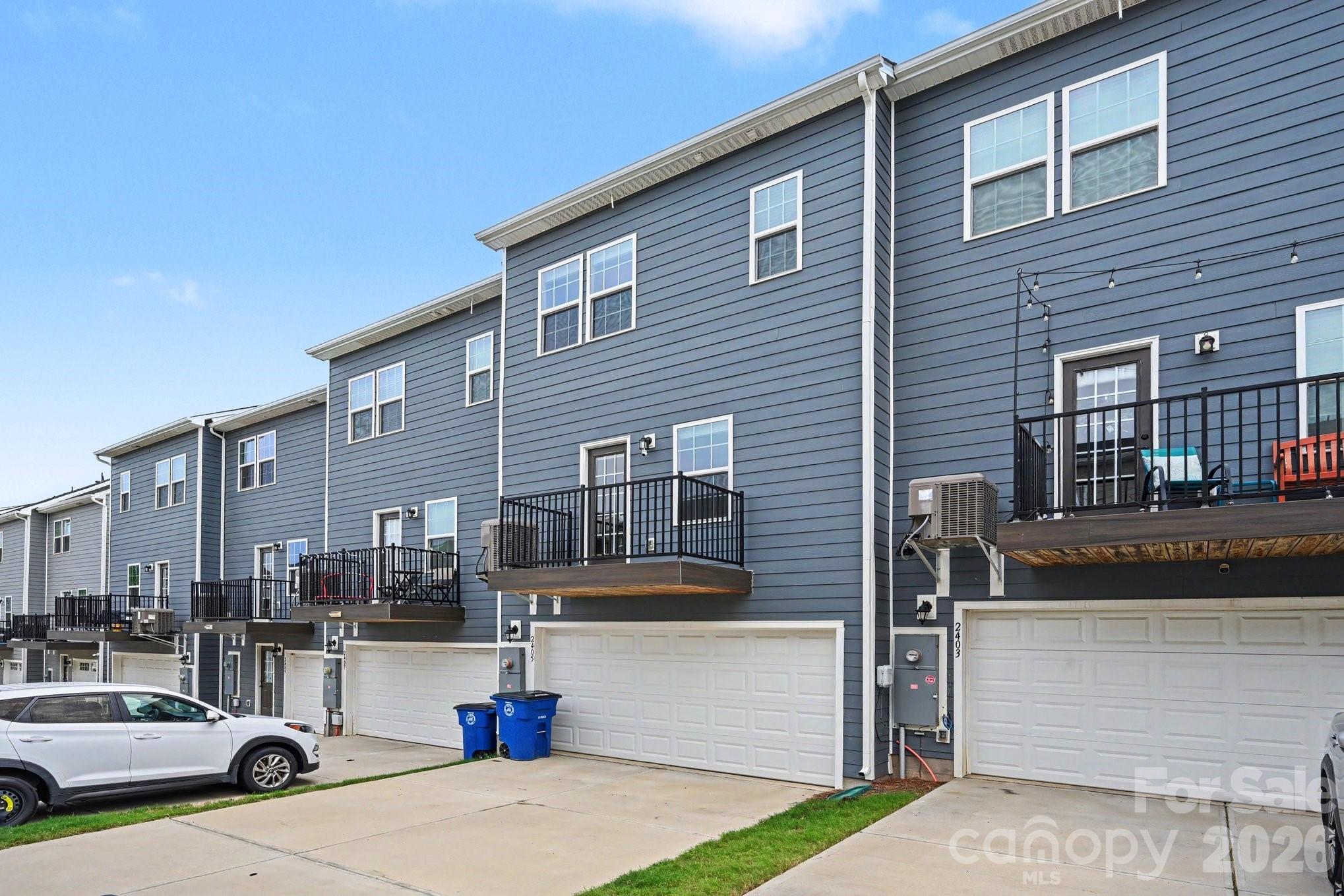 2405 Autumn Olive Lane — Matthews