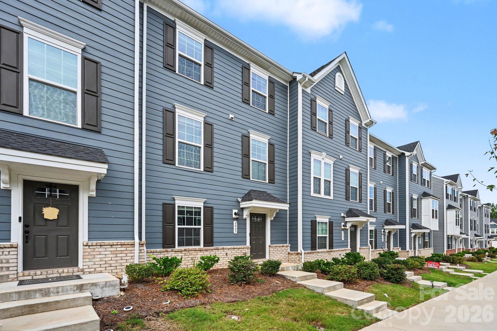 2405 Autumn Olive Lane — Matthews