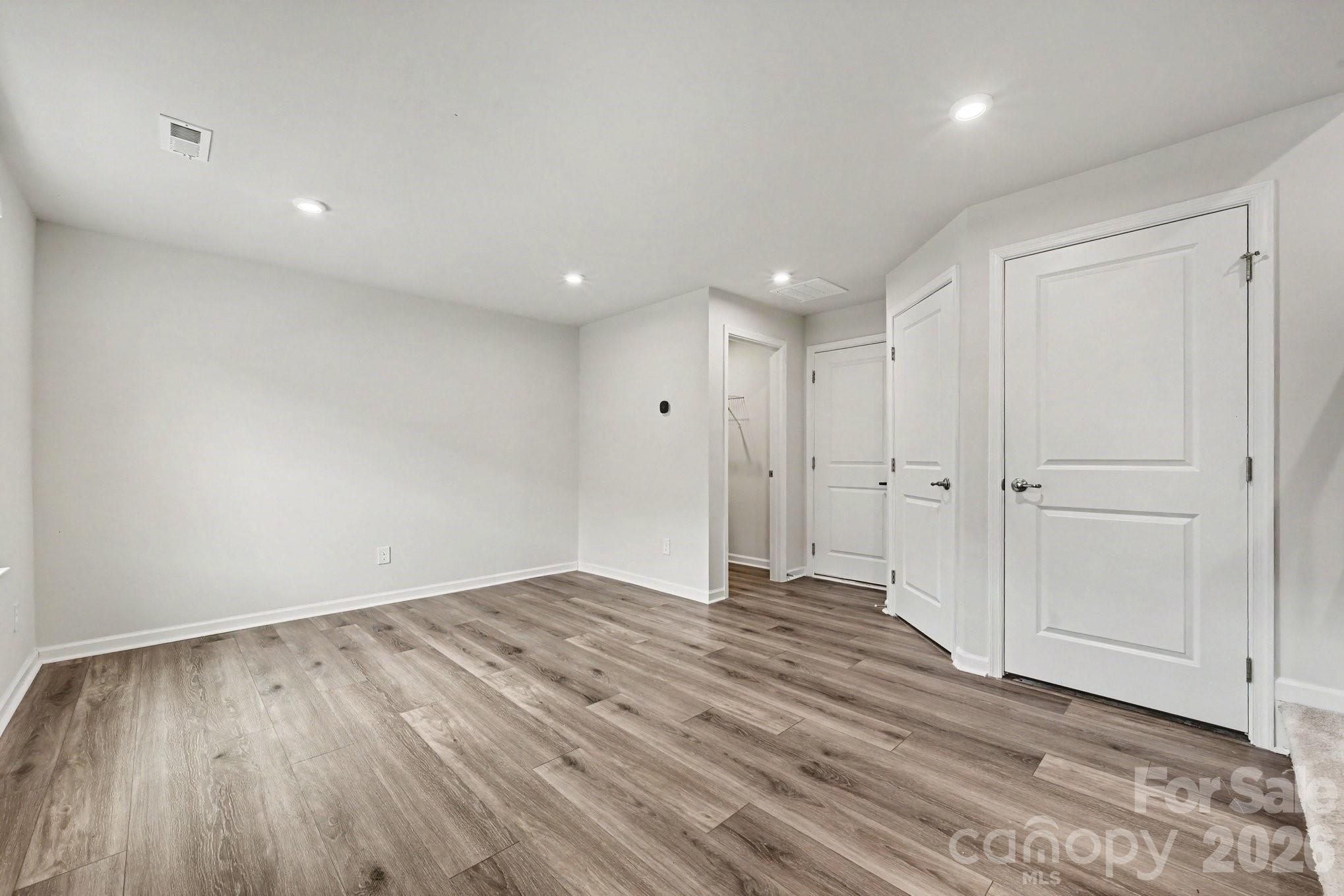 2405 Autumn Olive Lane — Matthews