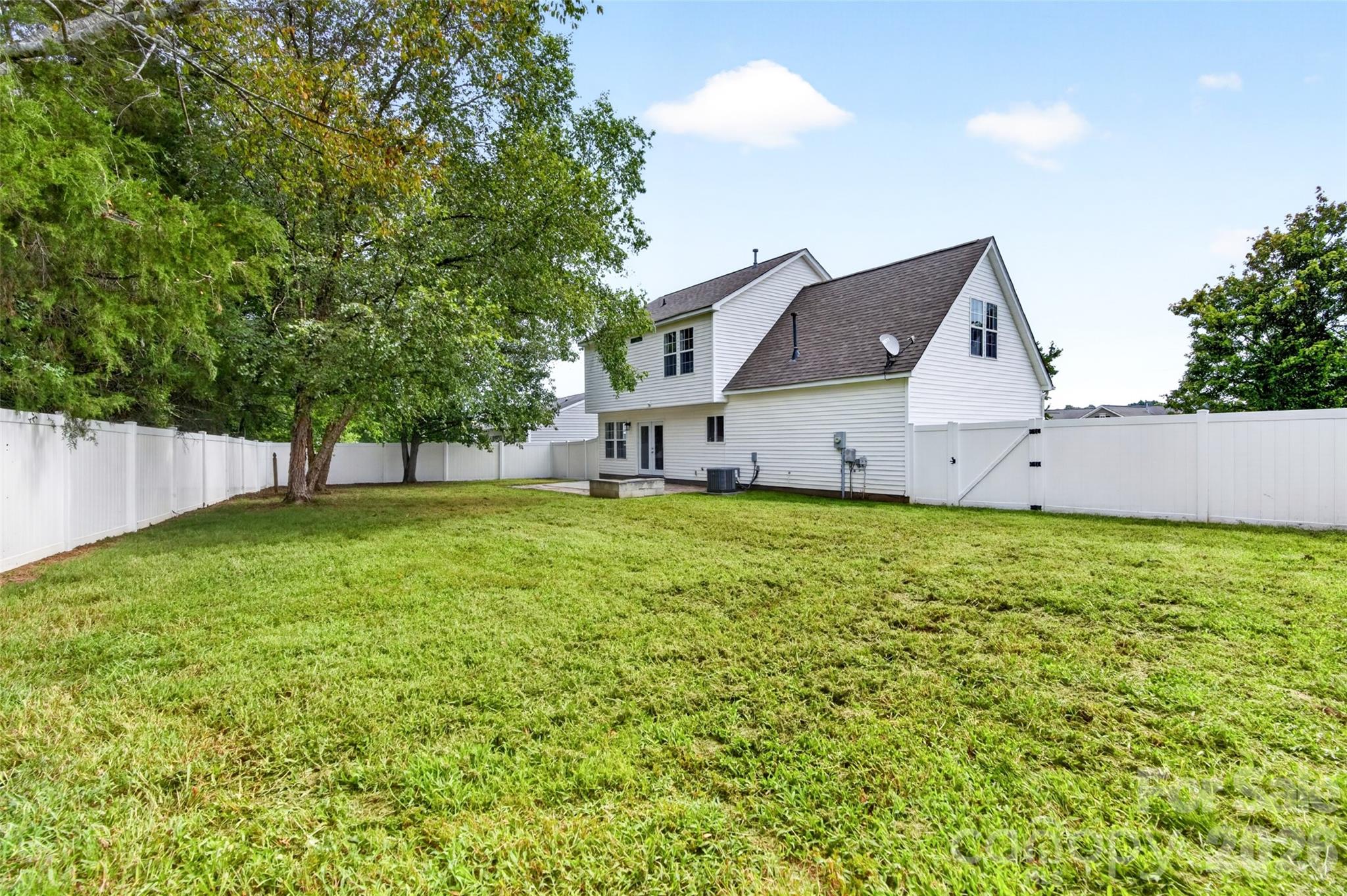 3808 Nuthatch Drive — Indian Trail