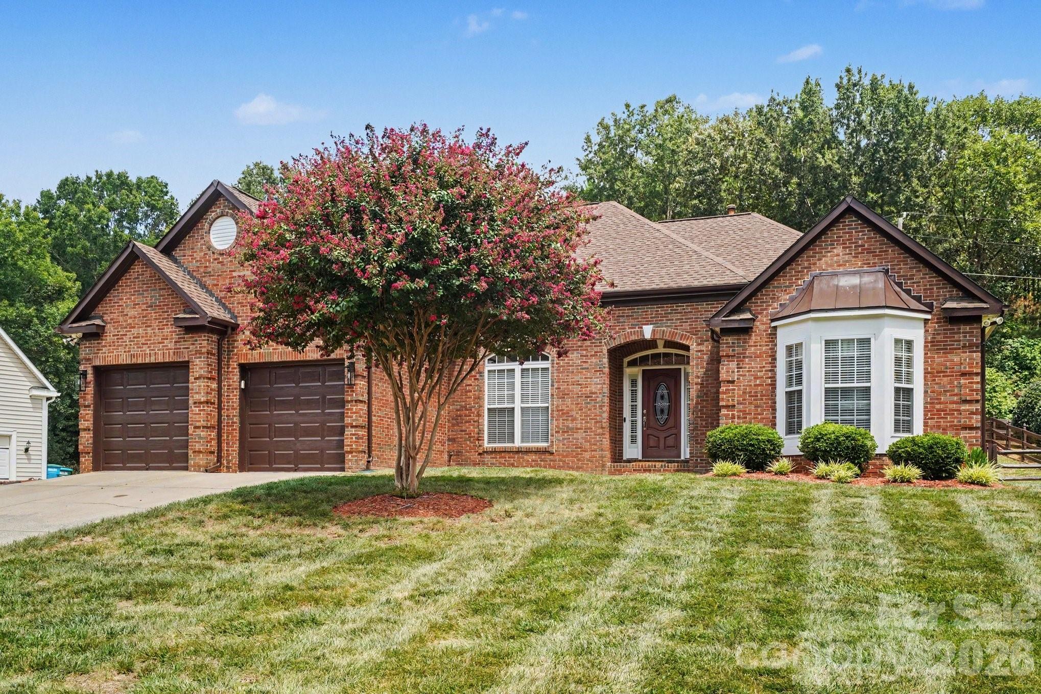 1523 Sweetgum Lane — Matthews
