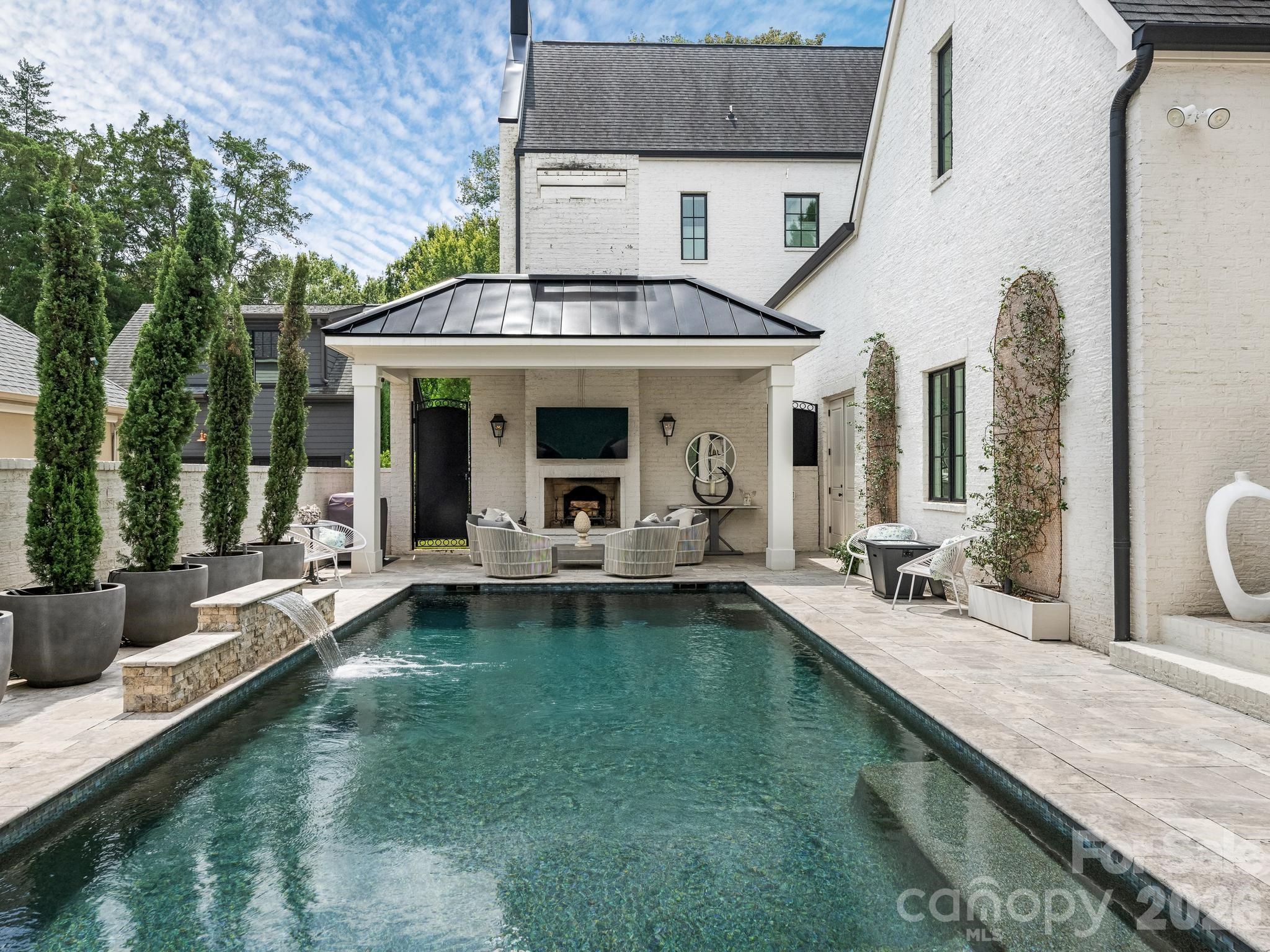 1202 Townes Road — Charlotte