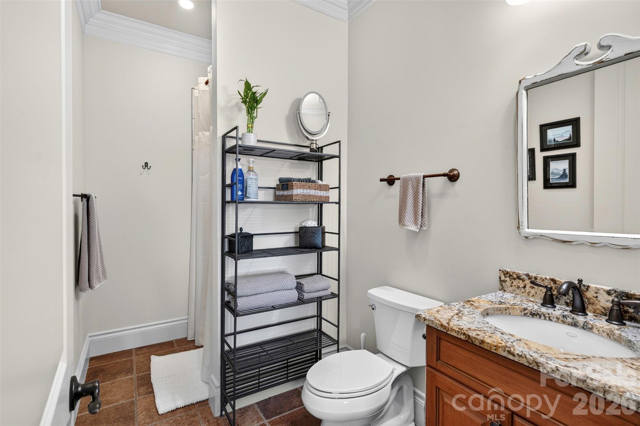 851 Sunlight Ridge Drive — Hendersonville