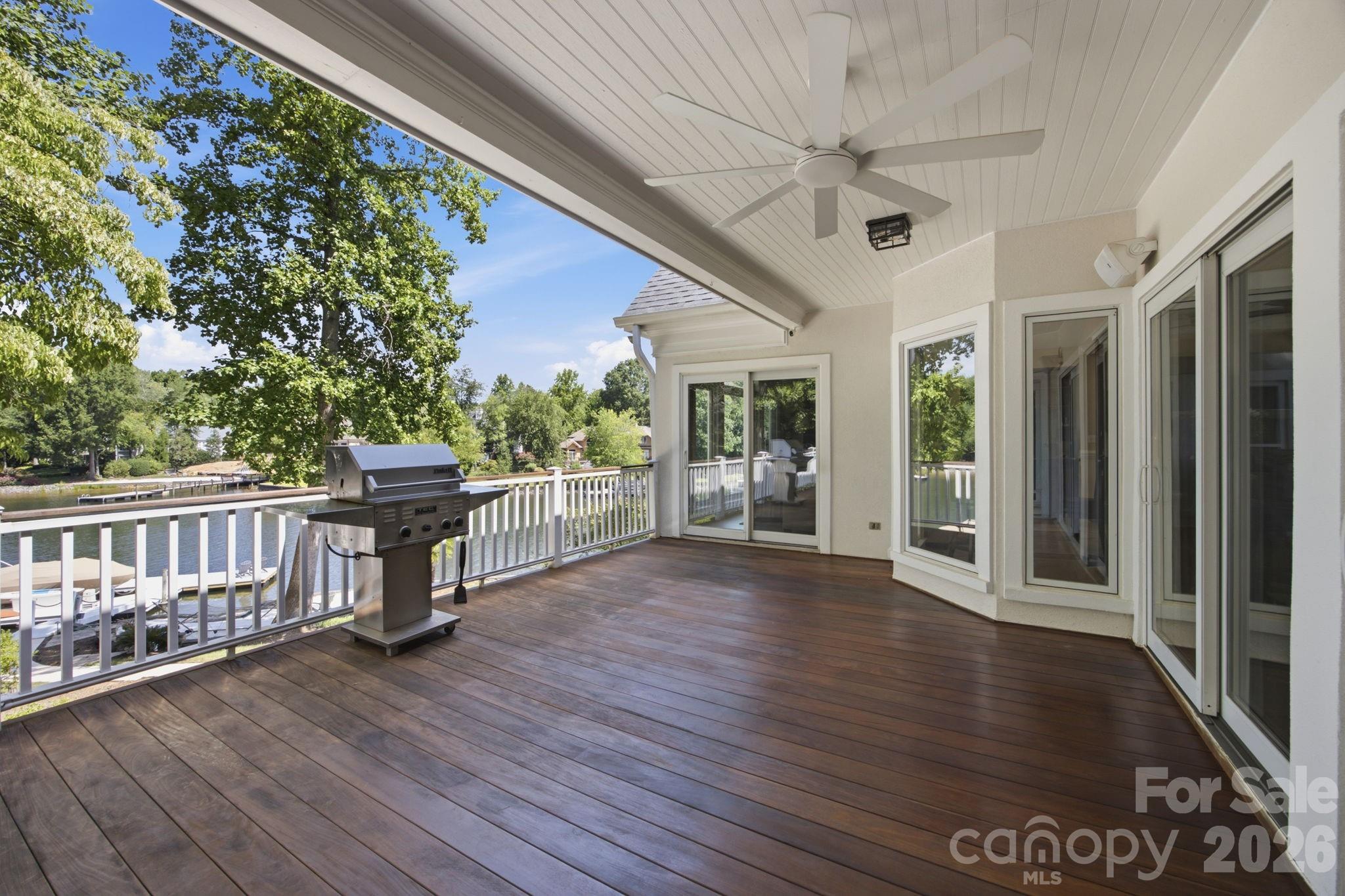 19318 Mary Ardrey Circle — Cornelius