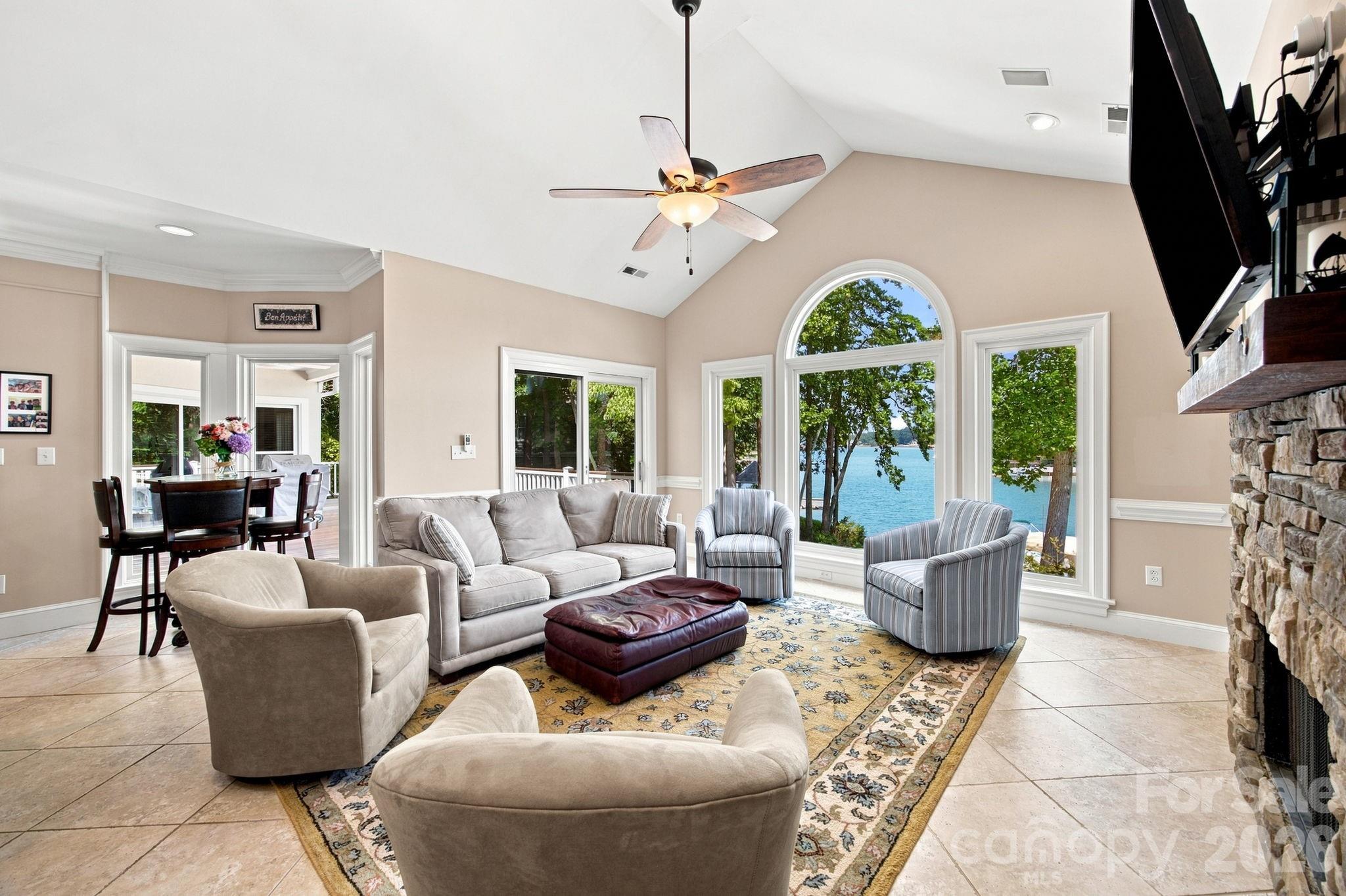 19318 Mary Ardrey Circle — Cornelius