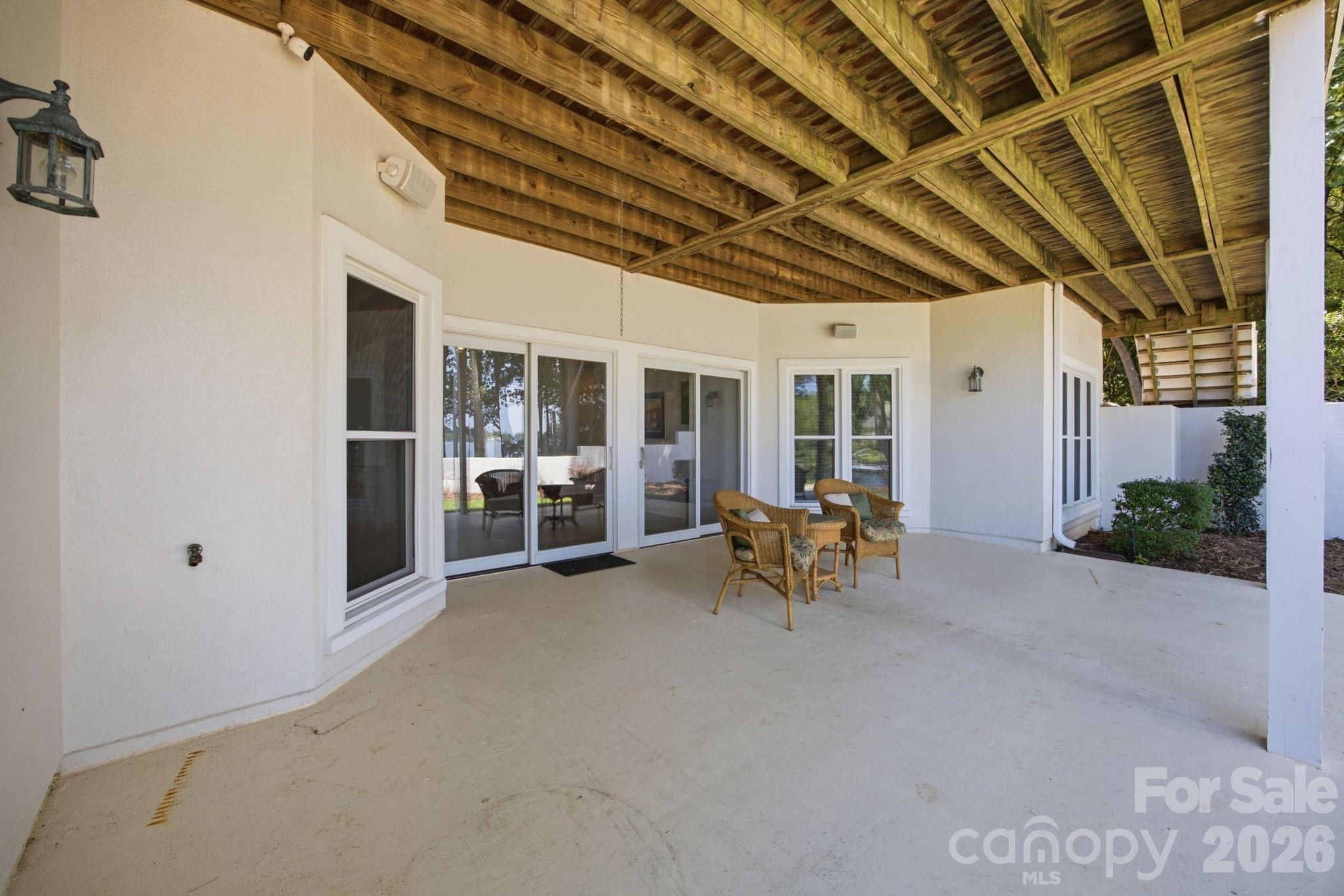 19318 Mary Ardrey Circle — Cornelius