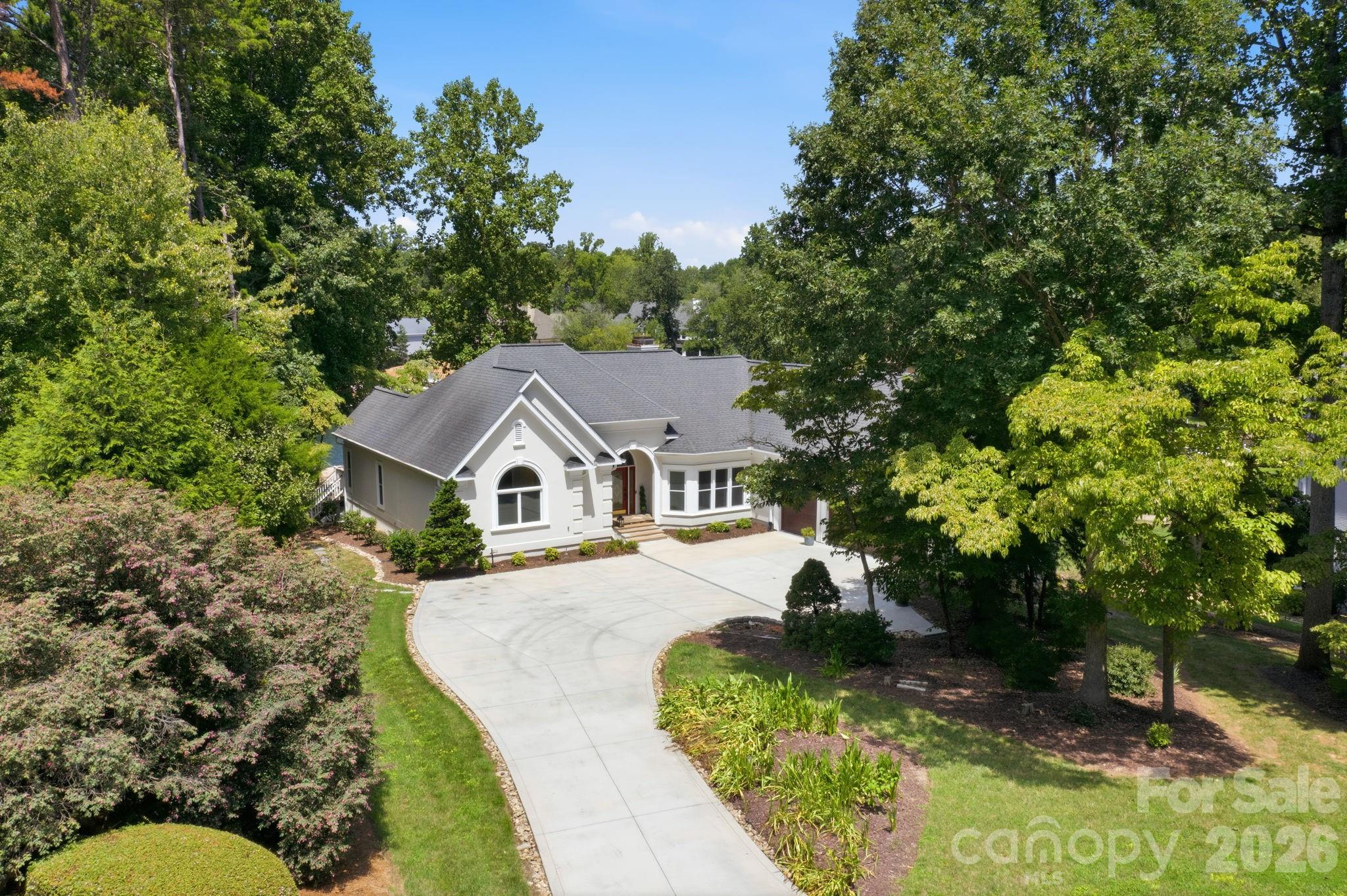 19318 Mary Ardrey Circle — Cornelius